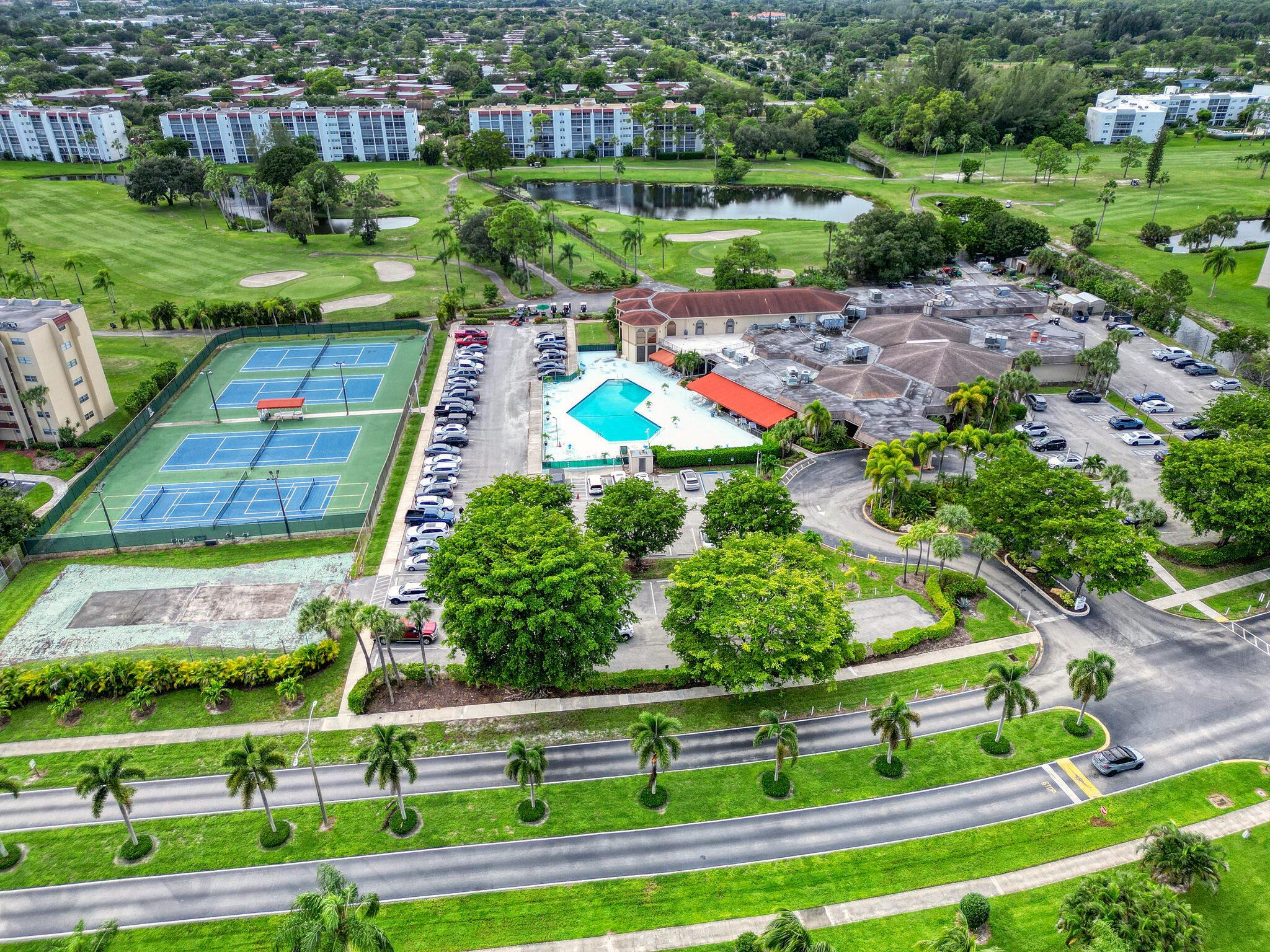 POINCIANA PLACE CONDO 1,2 - Residential