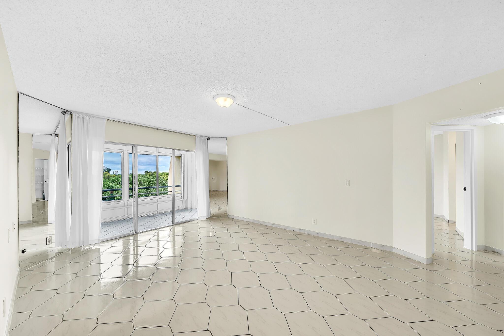 POINCIANA PLACE CONDO 1,2 - Residential