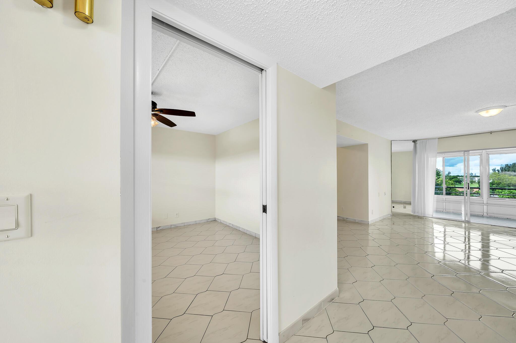 POINCIANA PLACE CONDO 1,2 - Residential