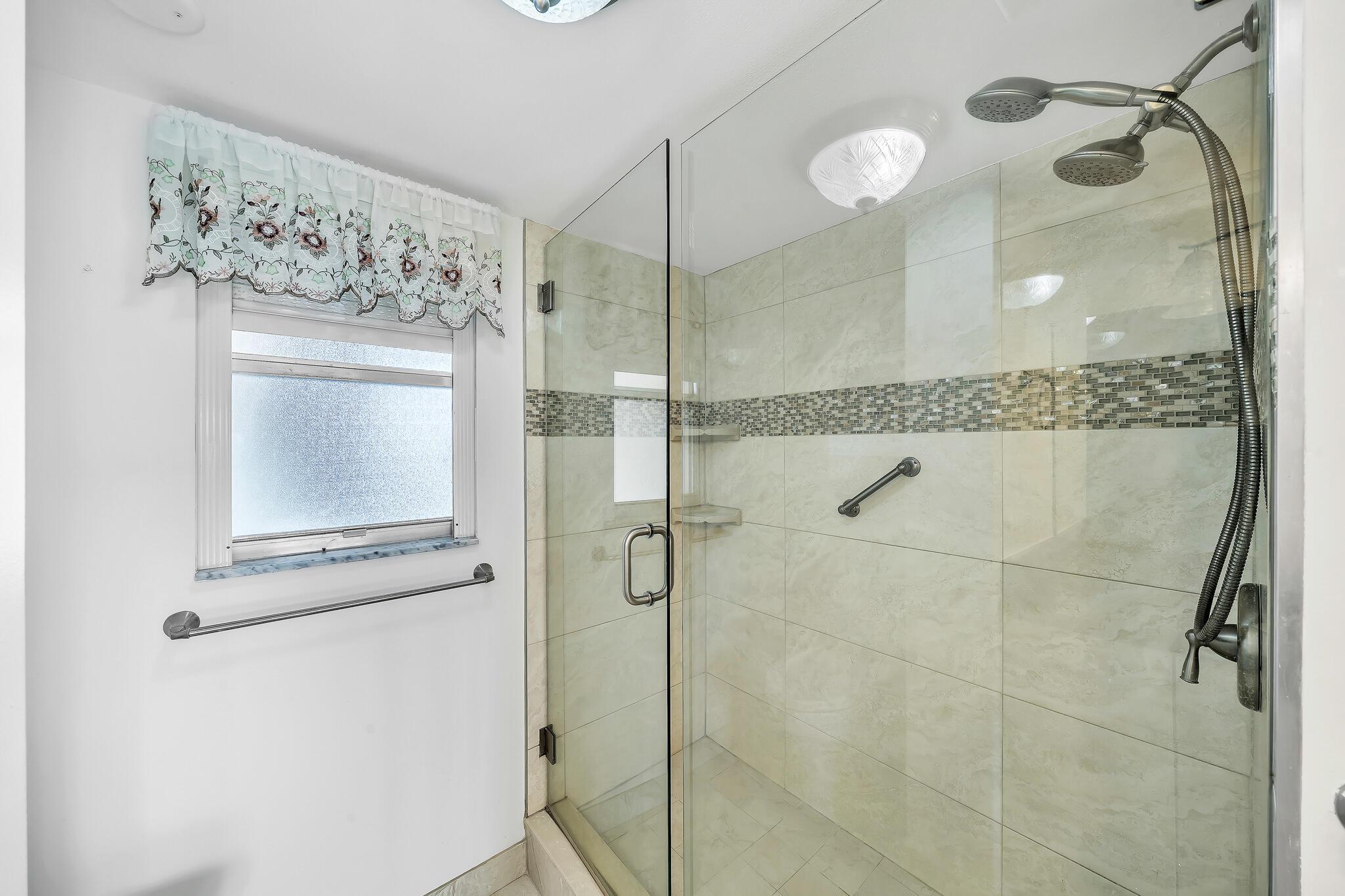 POINCIANA PLACE CONDO 1,2 - Residential