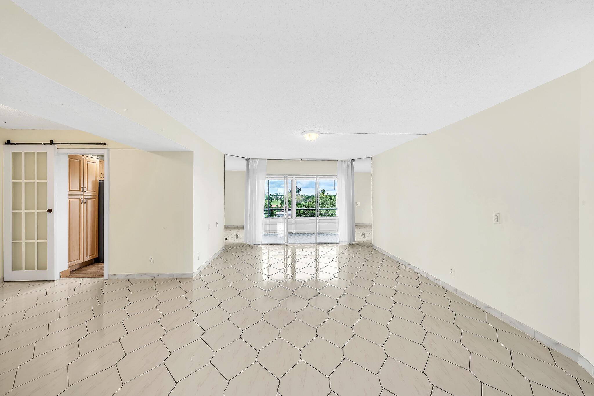 POINCIANA PLACE CONDO 1,2 - Residential