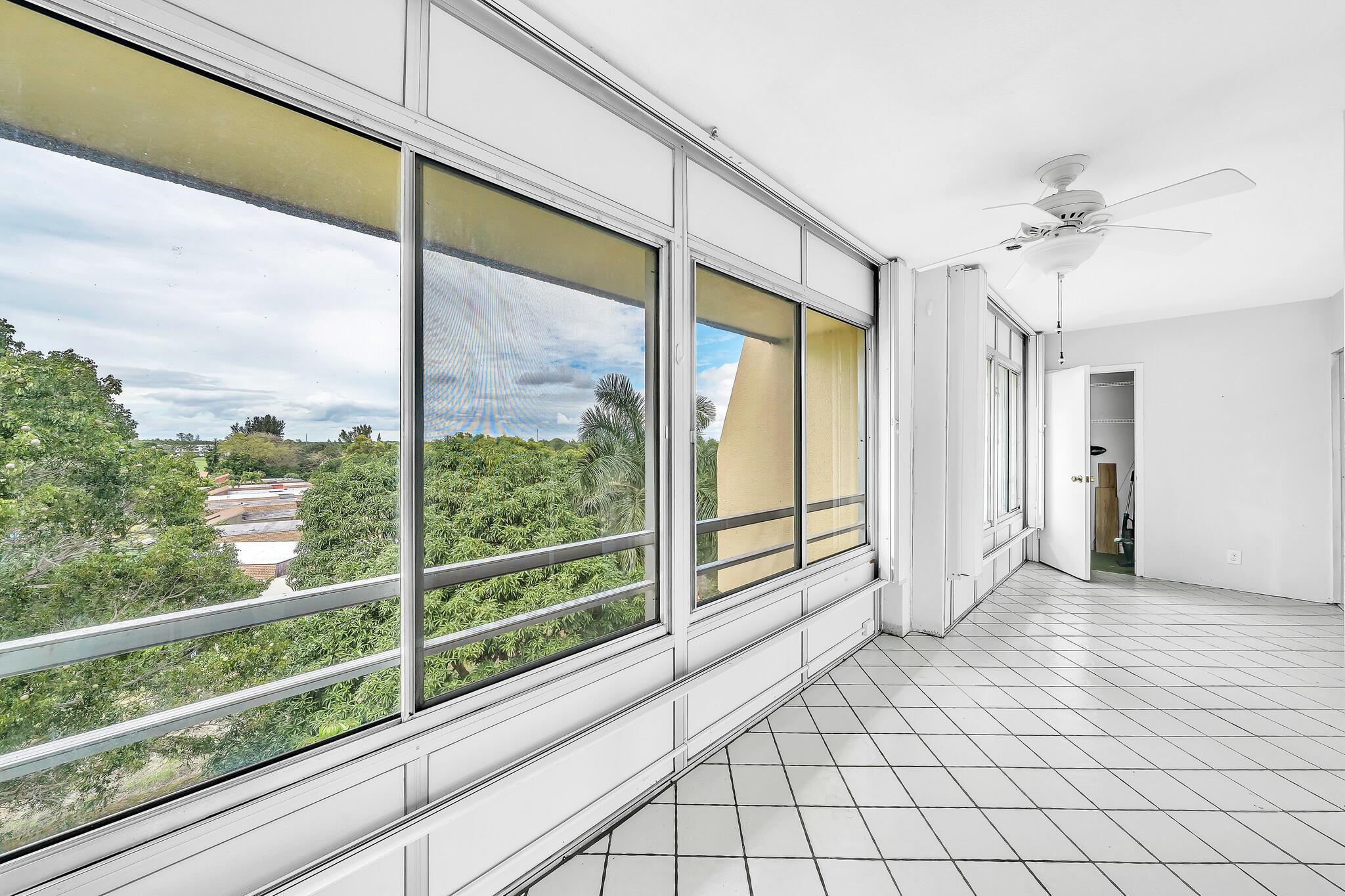 POINCIANA PLACE CONDO 1,2 - Residential