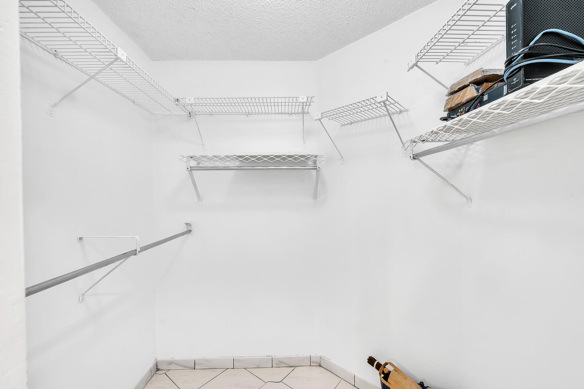 POINCIANA PLACE CONDO 1,2 - Residential