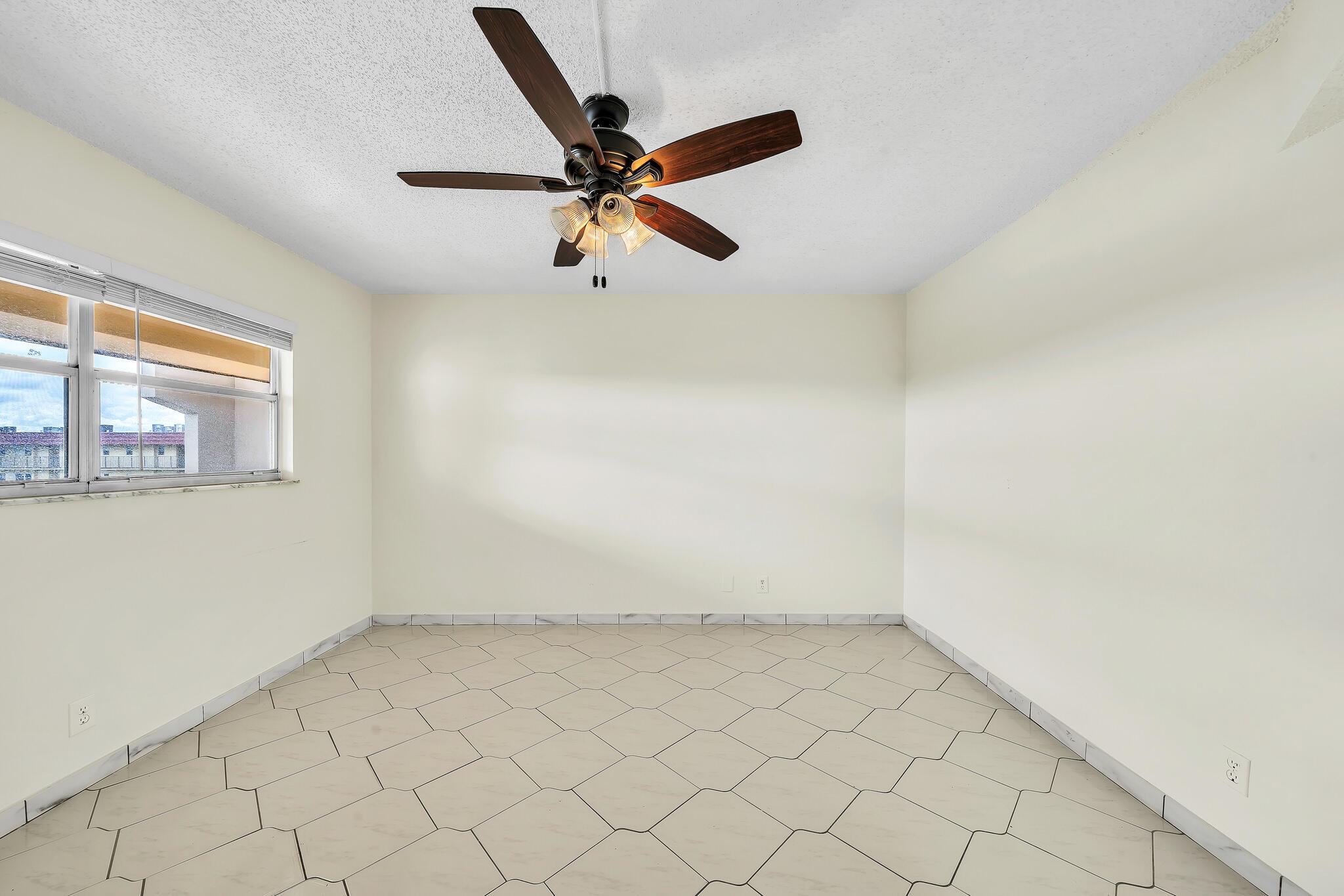 POINCIANA PLACE CONDO 1,2 - Residential