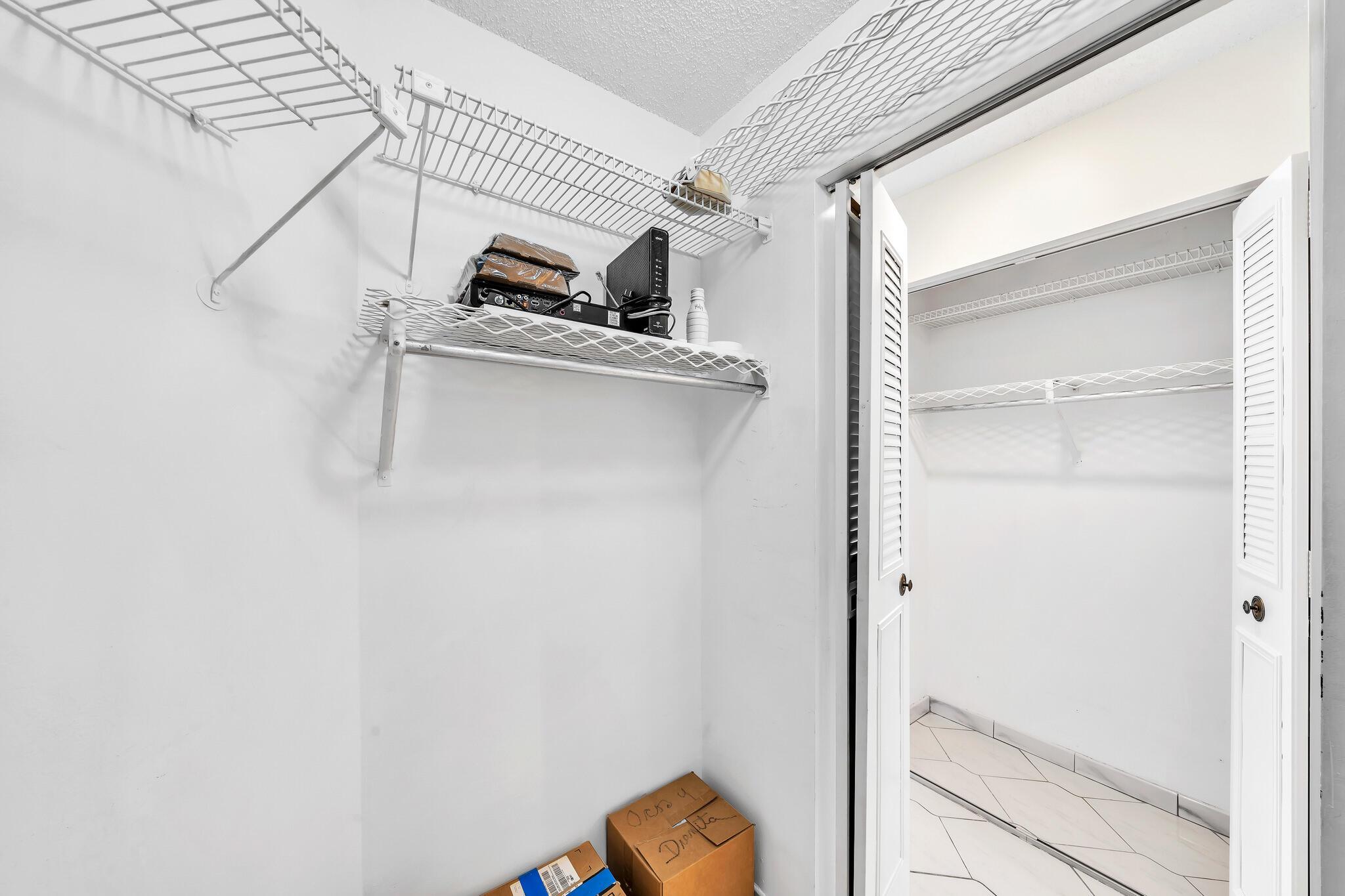 POINCIANA PLACE CONDO 1,2 - Residential