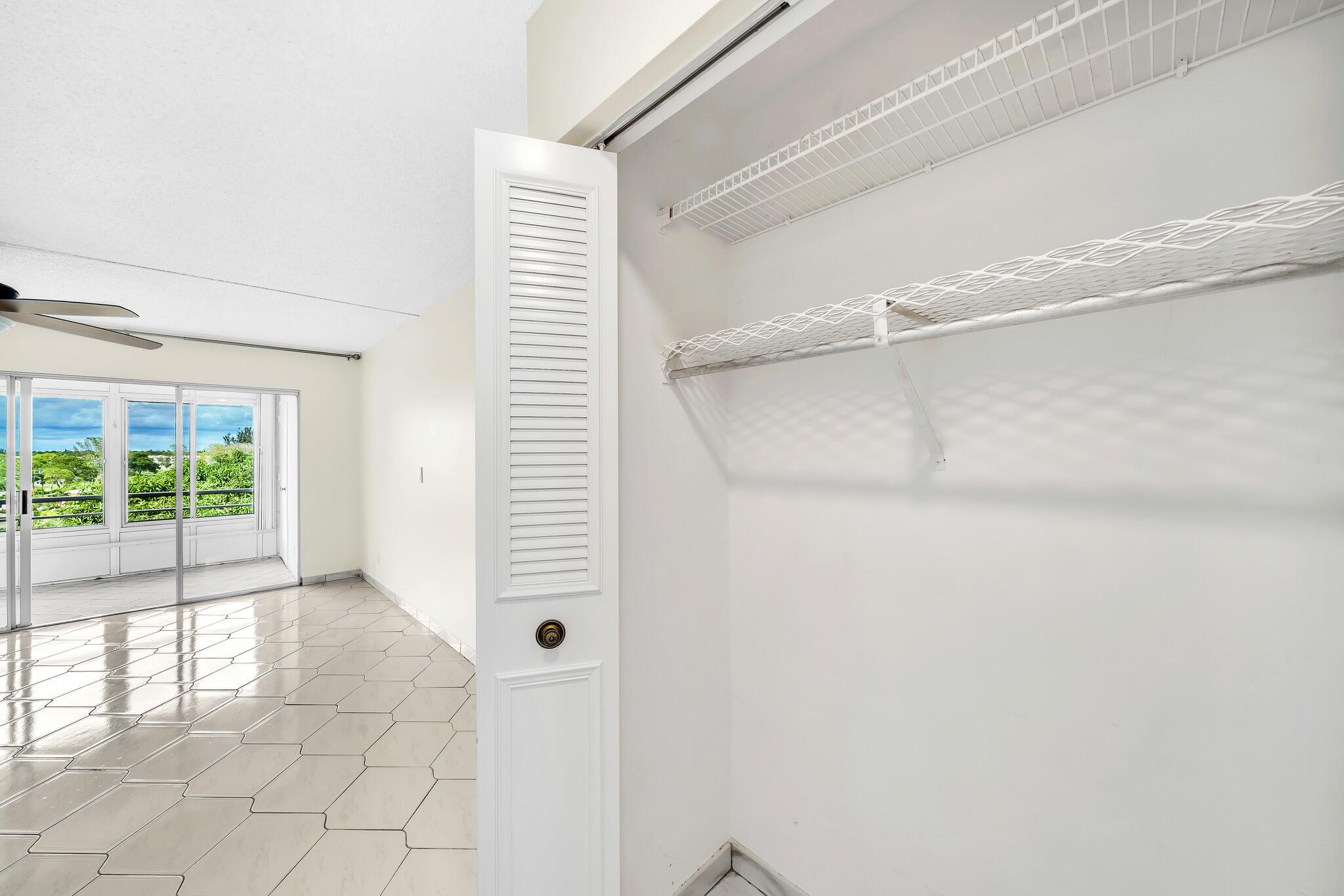 POINCIANA PLACE CONDO 1,2 - Residential