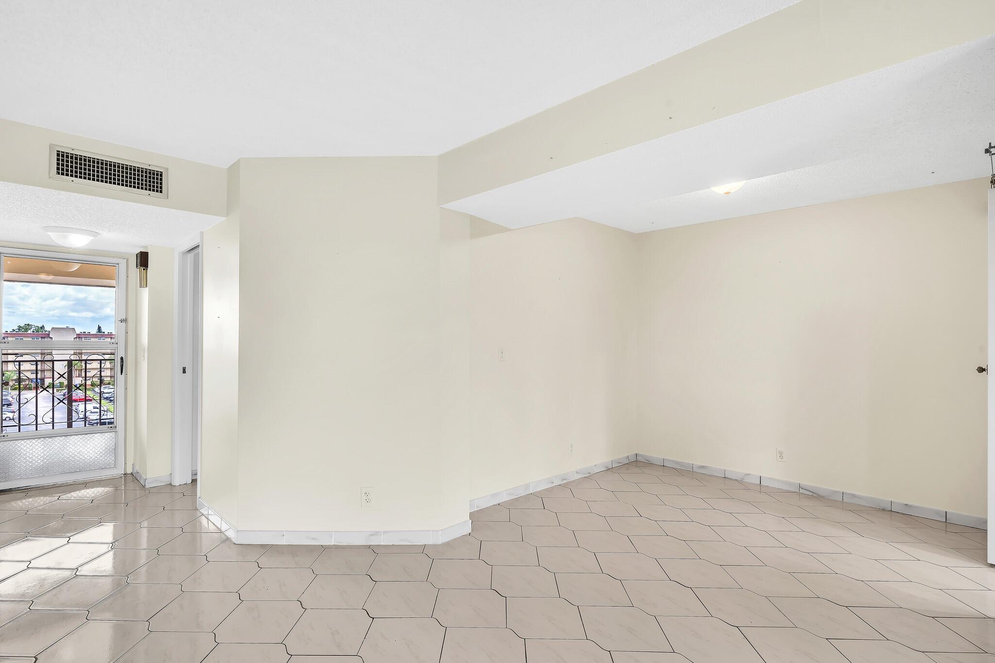 POINCIANA PLACE CONDO 1,2 - Residential