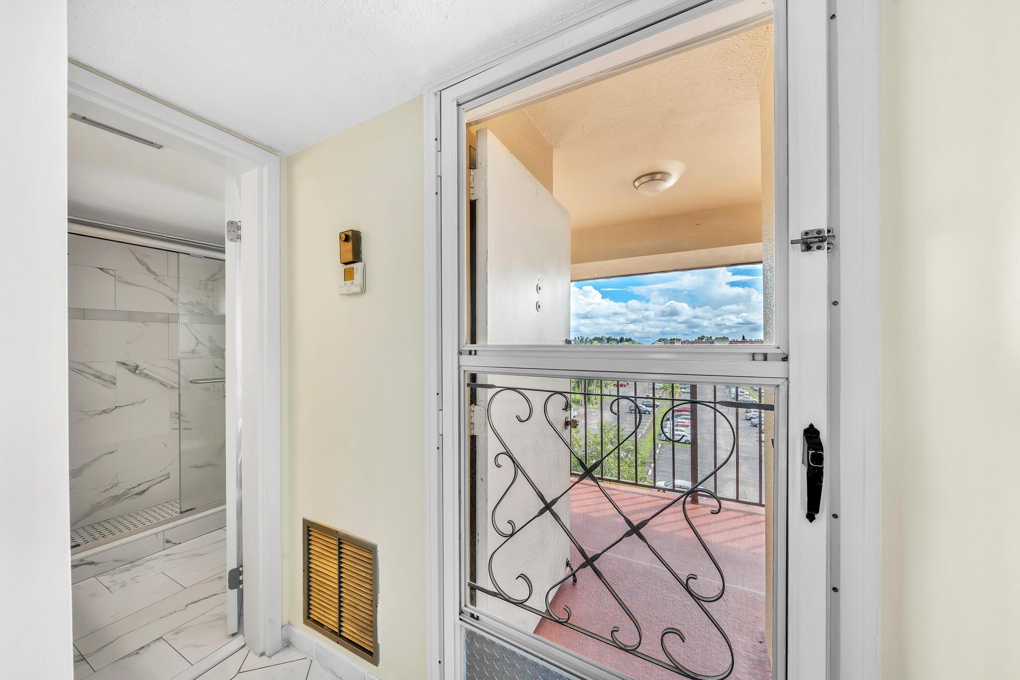 POINCIANA PLACE CONDO 1,2 - Residential