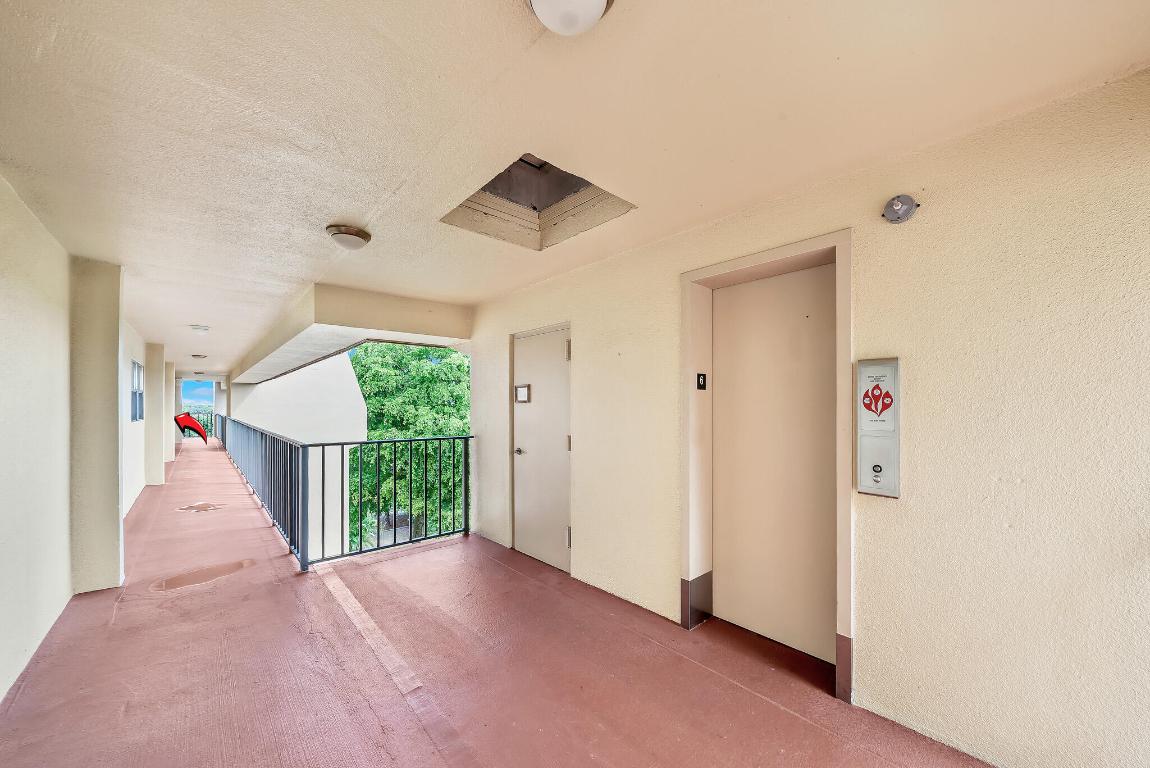 POINCIANA PLACE CONDO 1,2,8 AND 9 - Residential