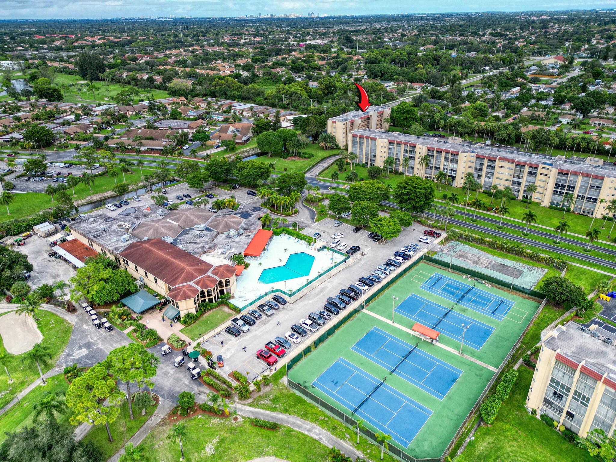 POINCIANA PLACE CONDO 1,2 - Residential