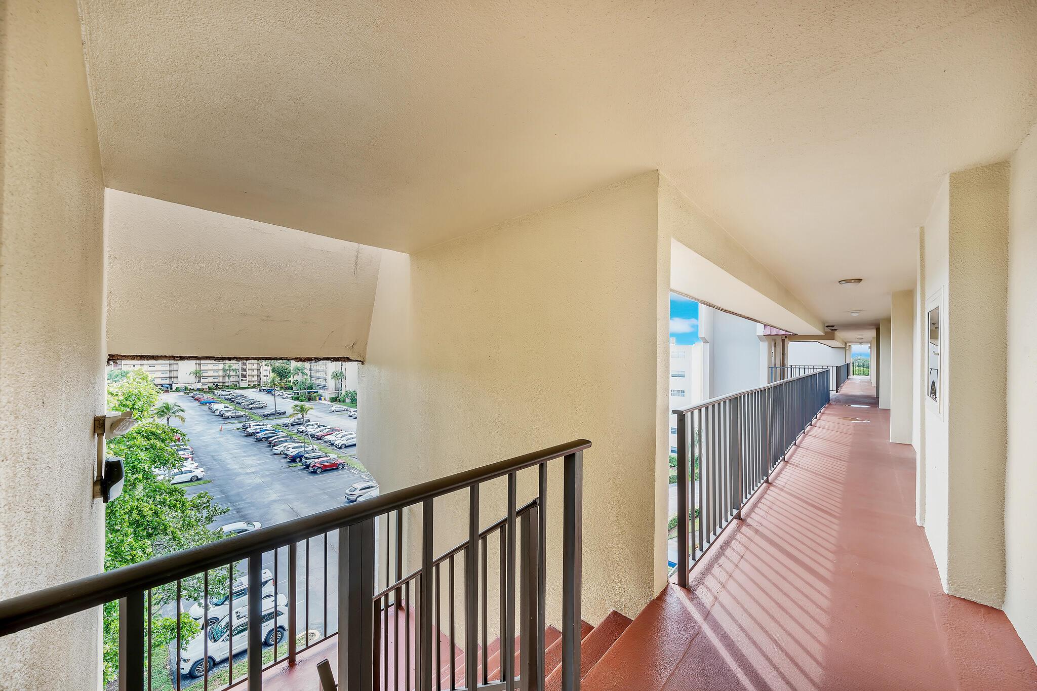 POINCIANA PLACE CONDO 1,2 - Residential