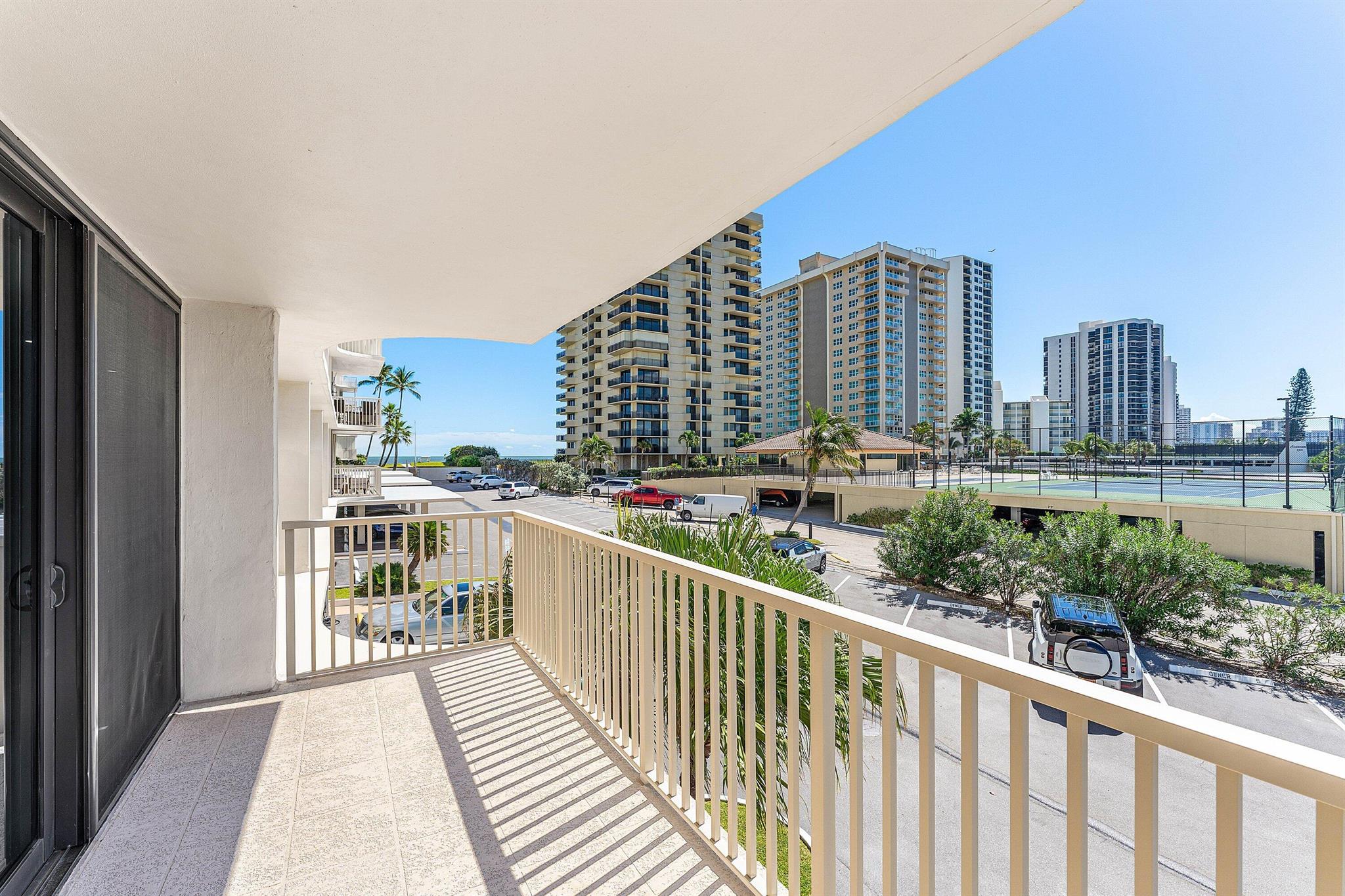 DUNES TOWERS CONDO - Residential