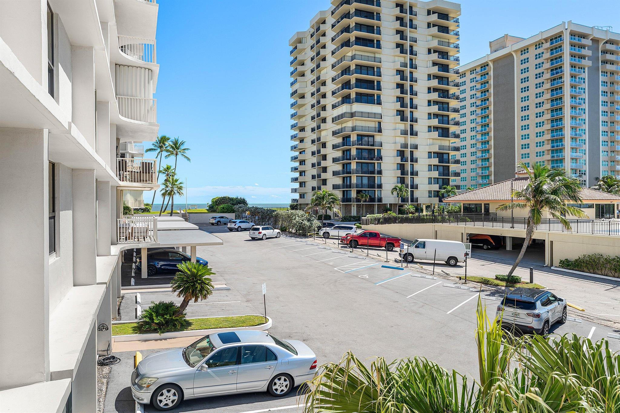 DUNES TOWERS CONDO - Residential