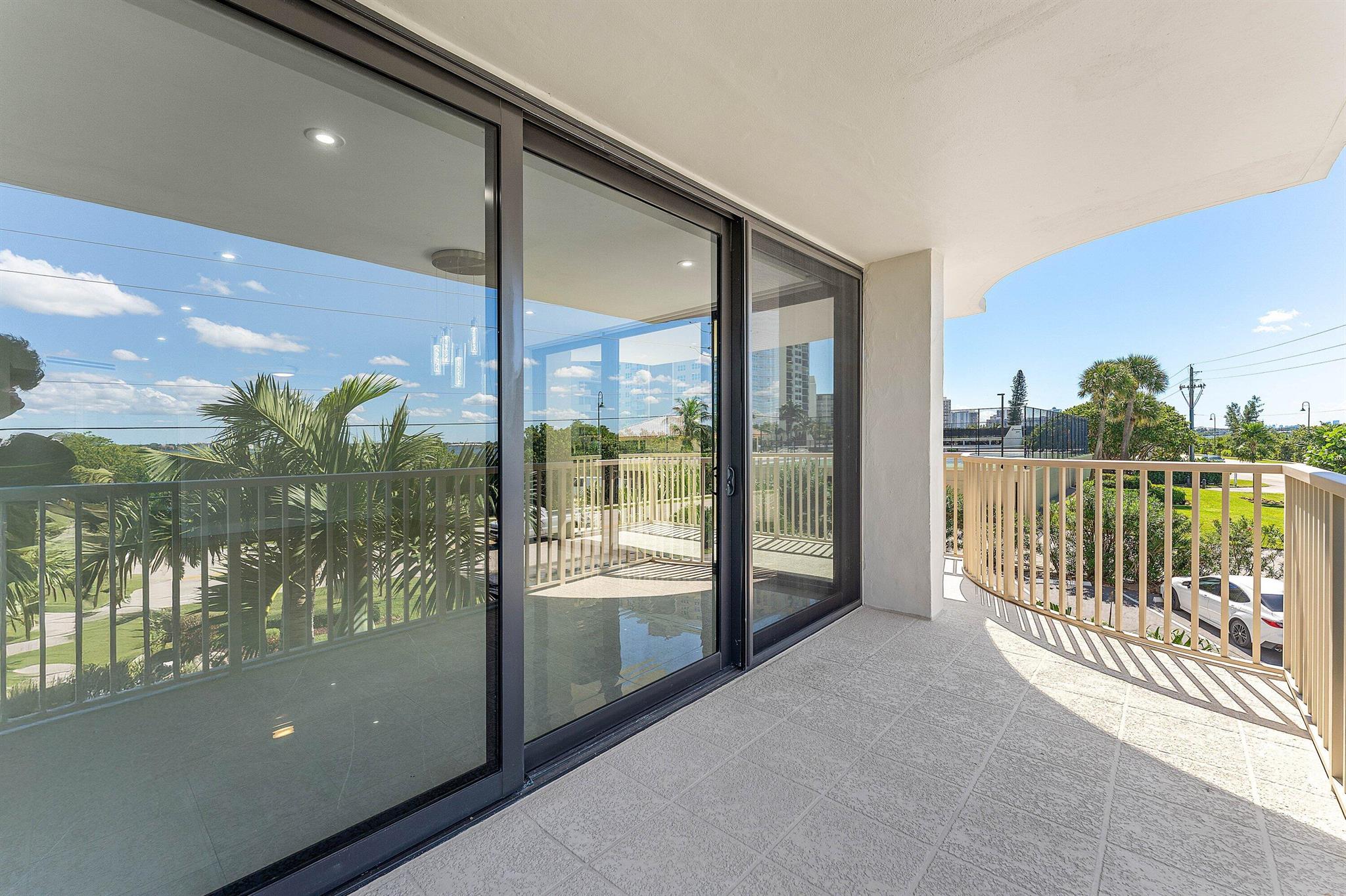 DUNES TOWERS CONDO - Residential