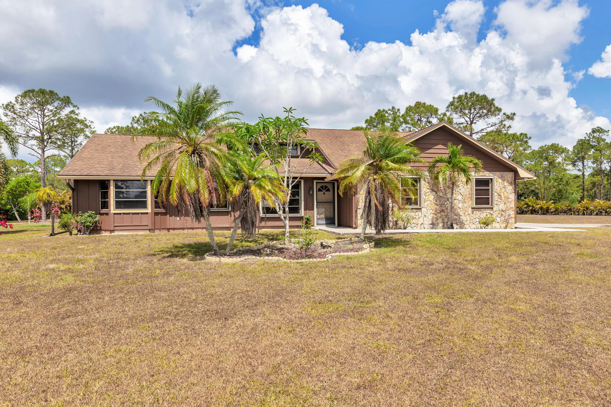 CALOOSA - Residential Lease