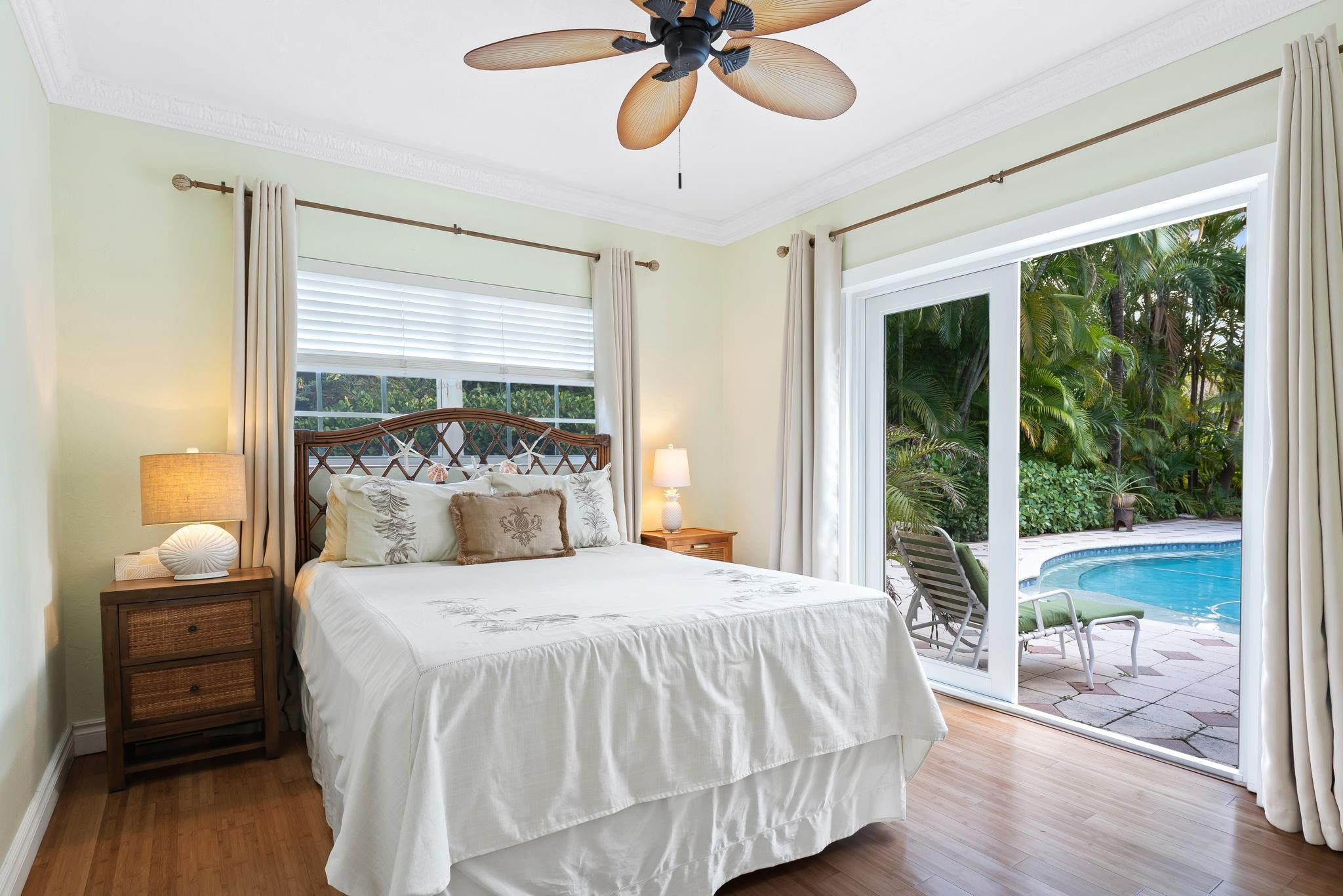 Hollywood Lakes Sec 1-32 - Residential