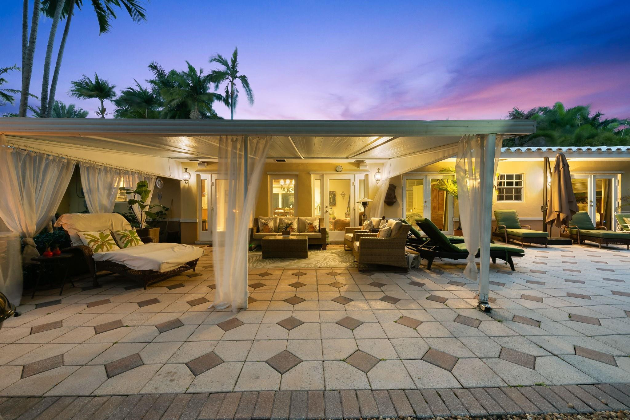 Hollywood Lakes Sec 1-32 - Residential