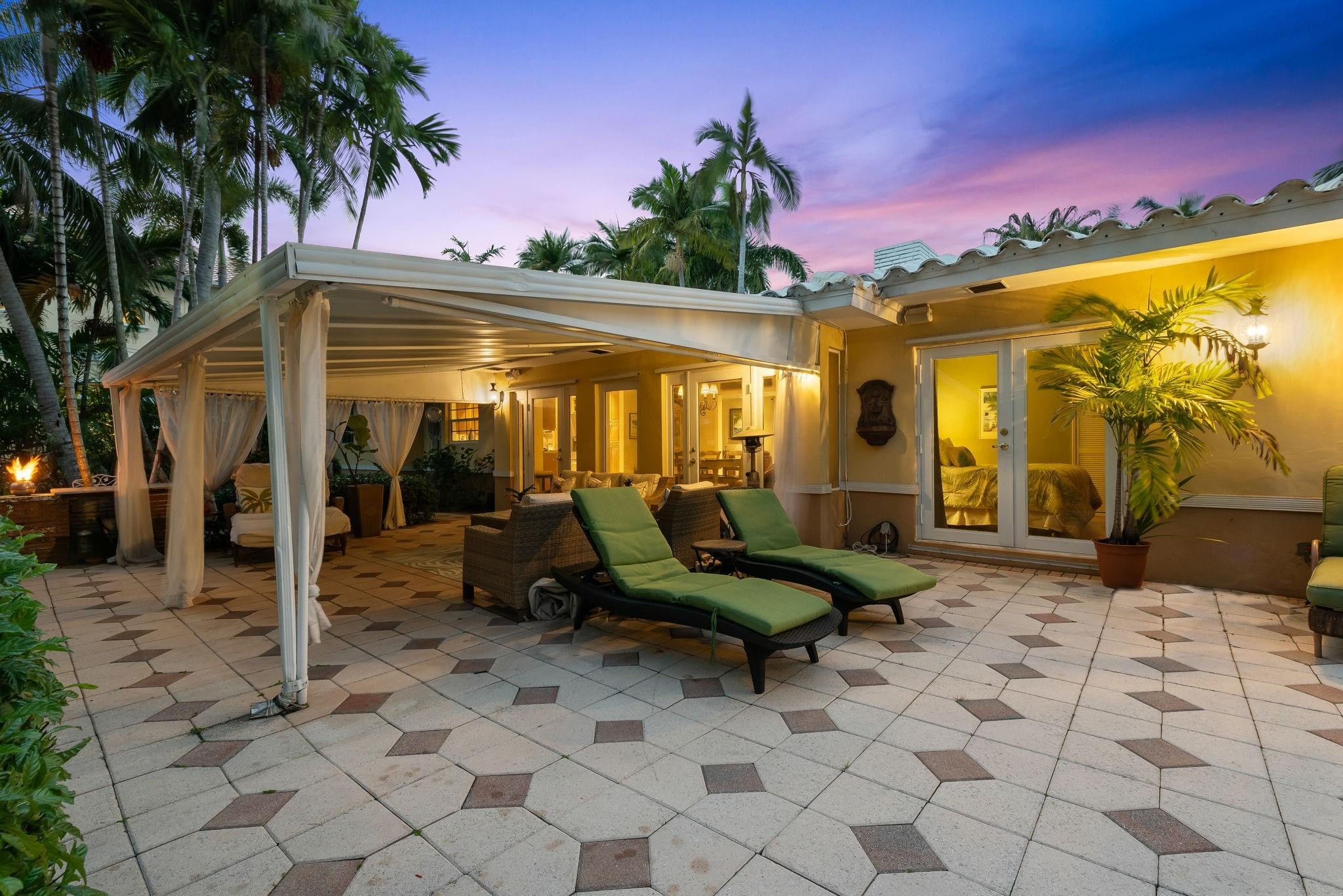 Hollywood Lakes Sec 1-32 - Residential