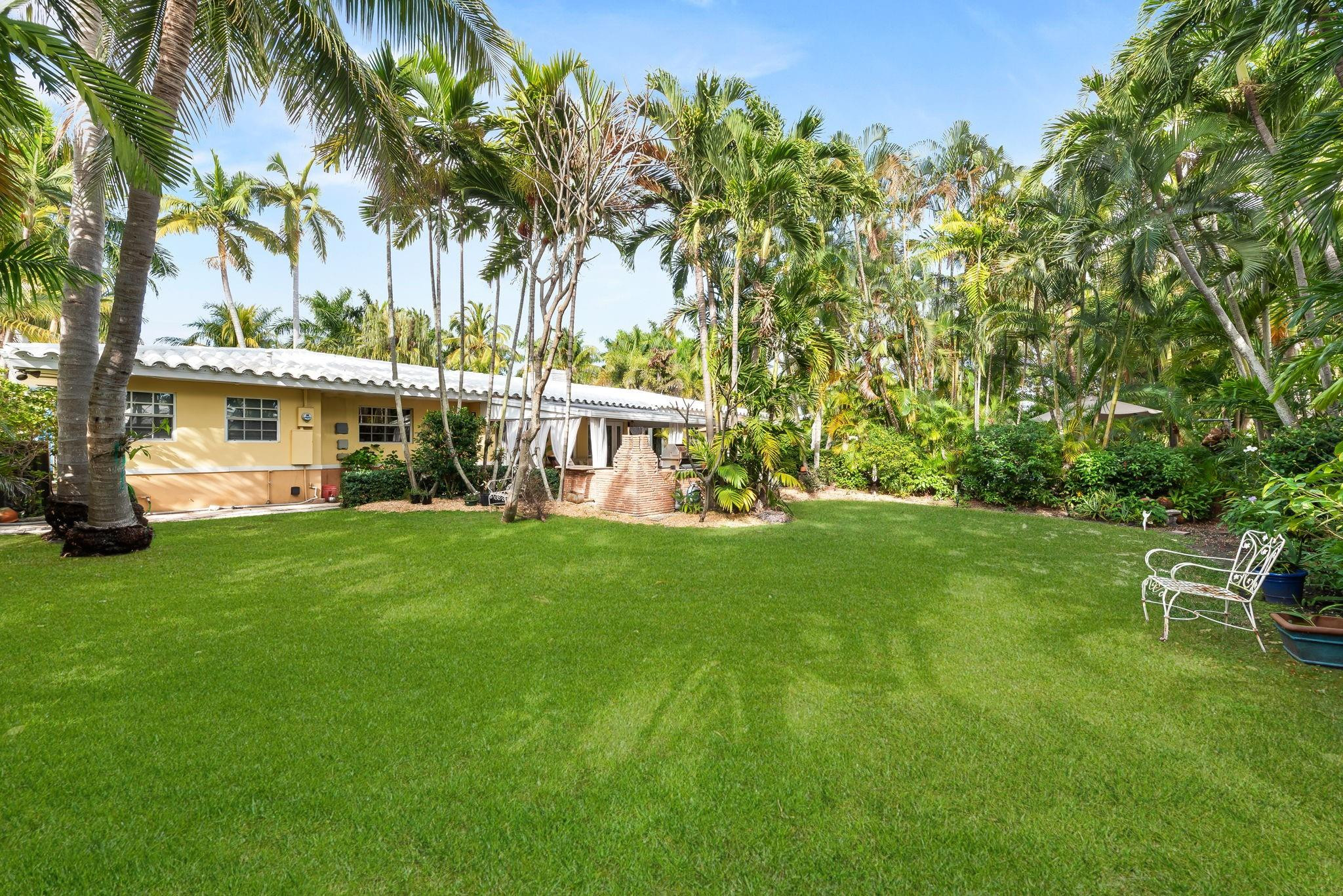 Hollywood Lakes Sec 1-32 - Residential