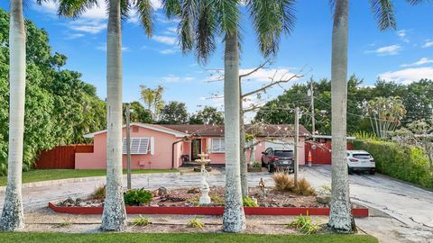 A home in Lake Worth