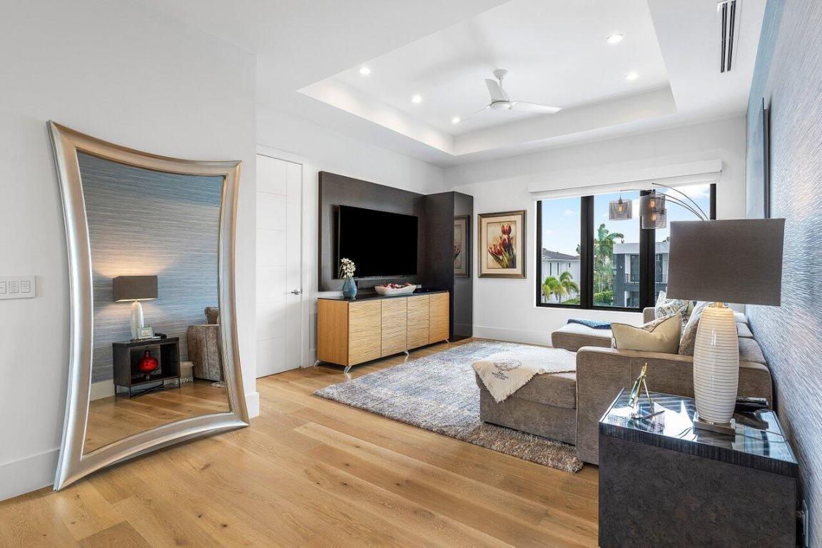 HARBOUR EAST SEC 4 - Residential