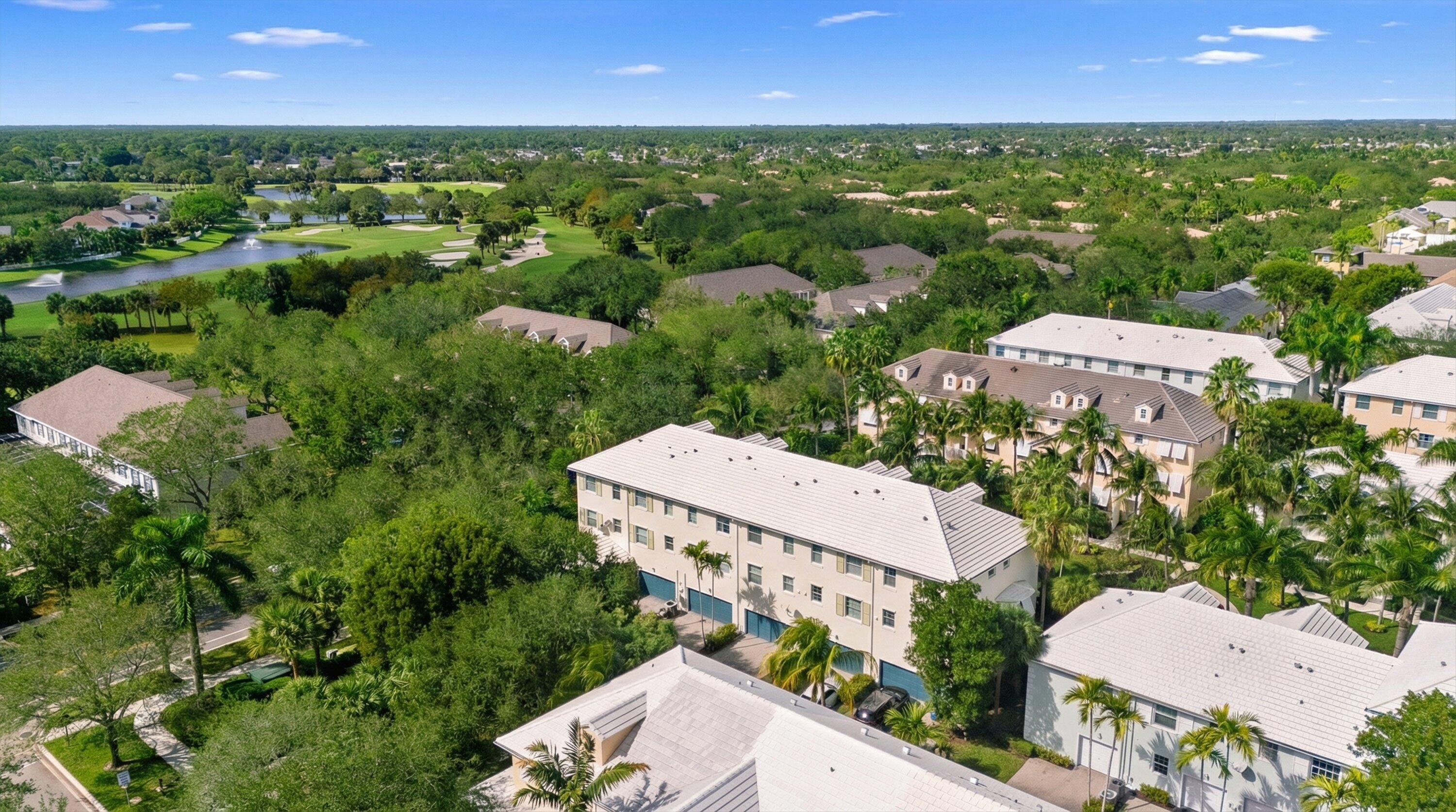 ABACOA TOWN CENTER 3 - Residential