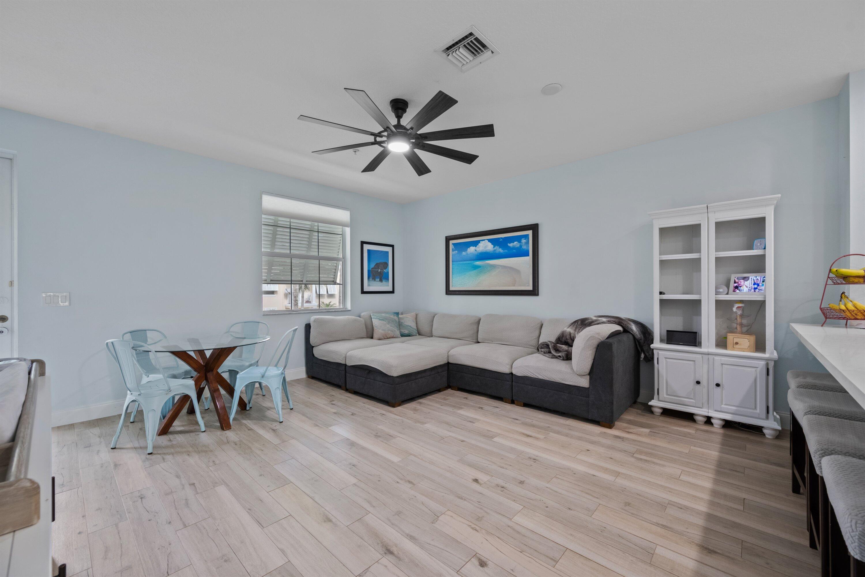 ABACOA TOWN CENTER 3 - Residential