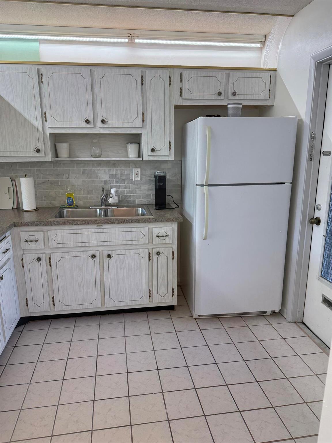 LAKE CLARKE GARDENS CONDO - Residential Lease