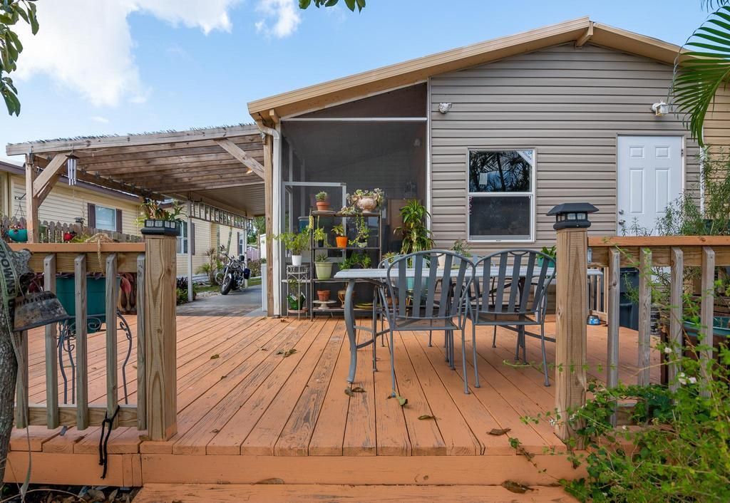 Photo of 132 Plantation Boulevard, Lake Worth Beach, FL 33467 (MLS # R10870182)