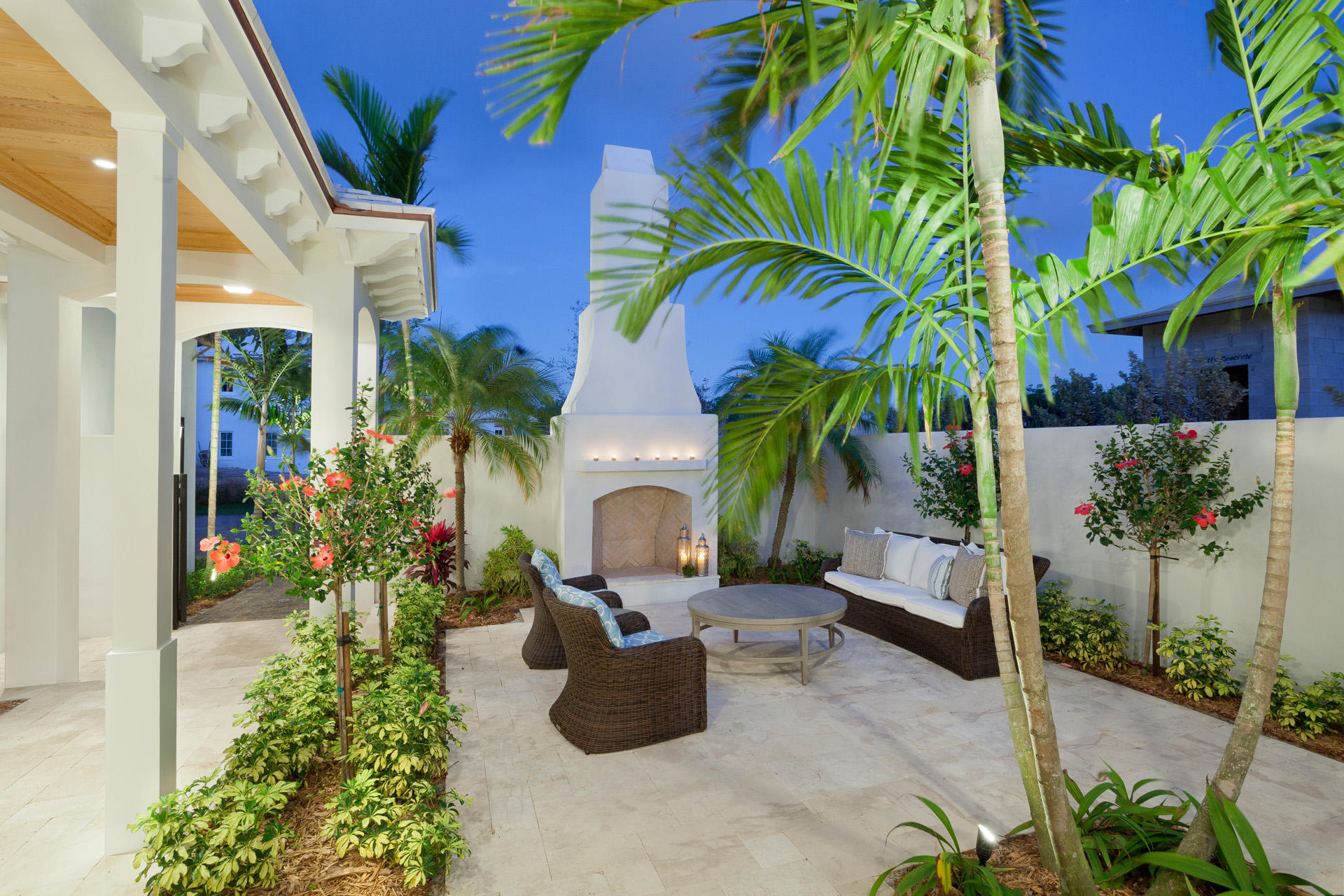 HIDDEN HARBOUR ESTATES - Residential