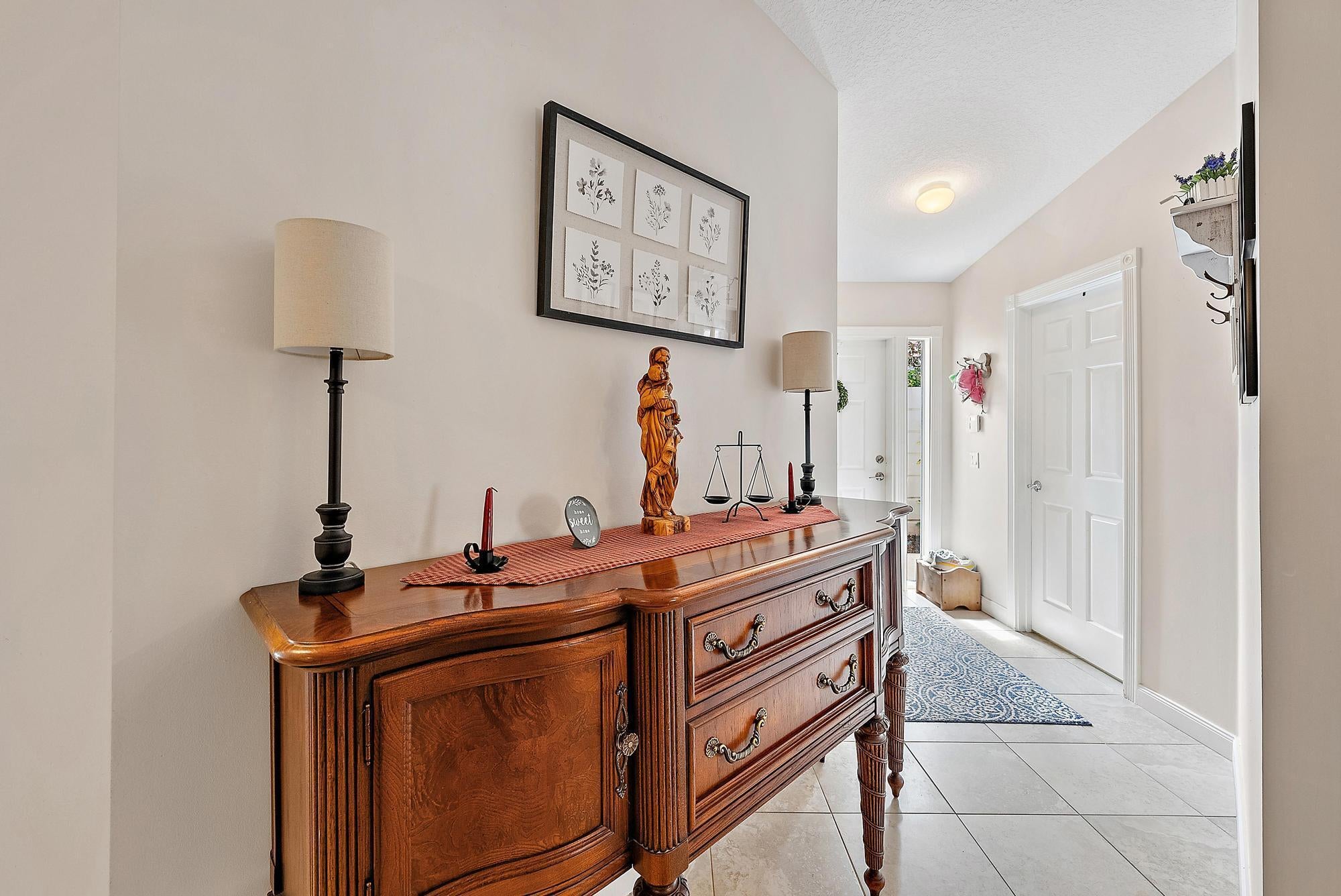 8229 Saint Johns Court