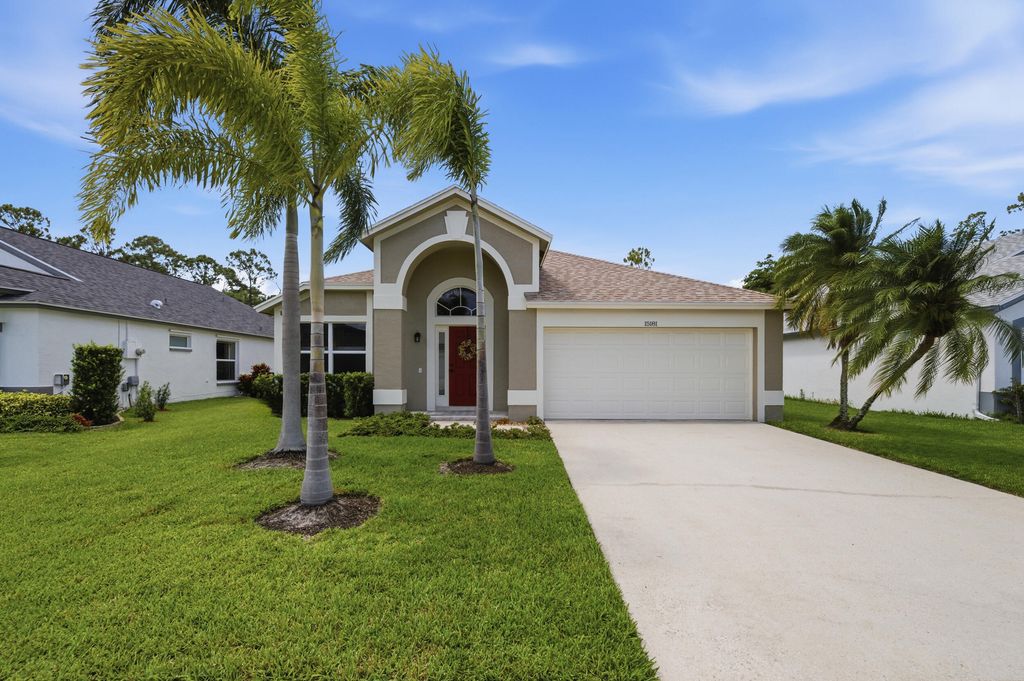 Photo of 15181 Oak Chase Court, Wellington, FL 33414 (MLS # B26030612)
