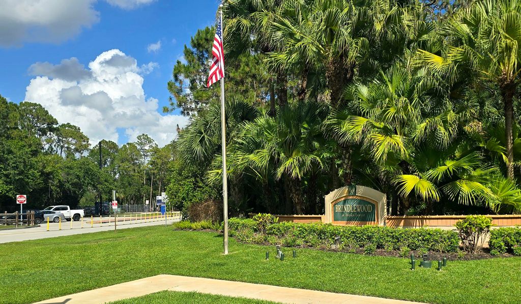 Photo of 15181 Oak Chase Court, Wellington, FL 33414 (MLS # B26030612)