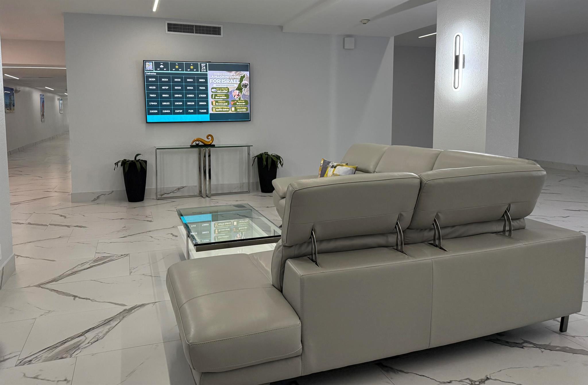LA MER ESTATES EAST CONDO - Residential Lease