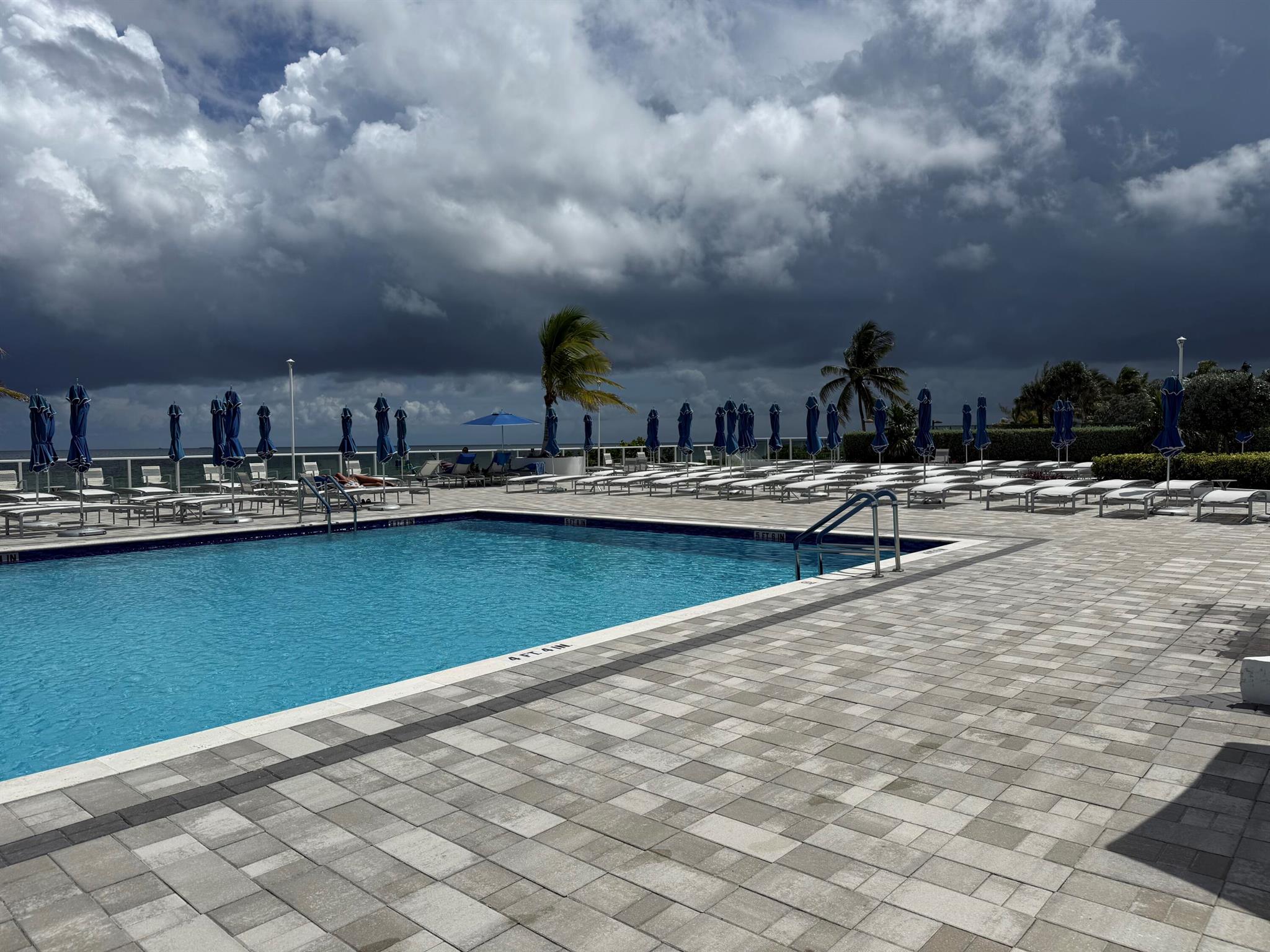 LA MER ESTATES EAST CONDO - Residential Lease