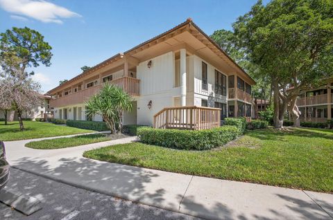 113 Brackenwood Road Palm Beach Gardens FL 33418