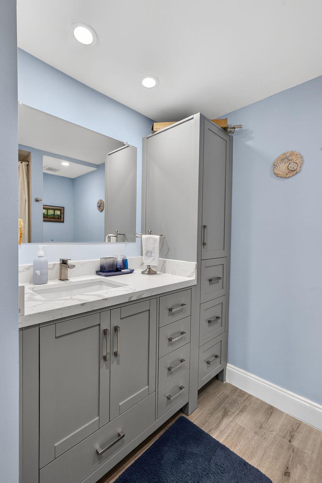 GOLF VILLAS CONDO - Residential