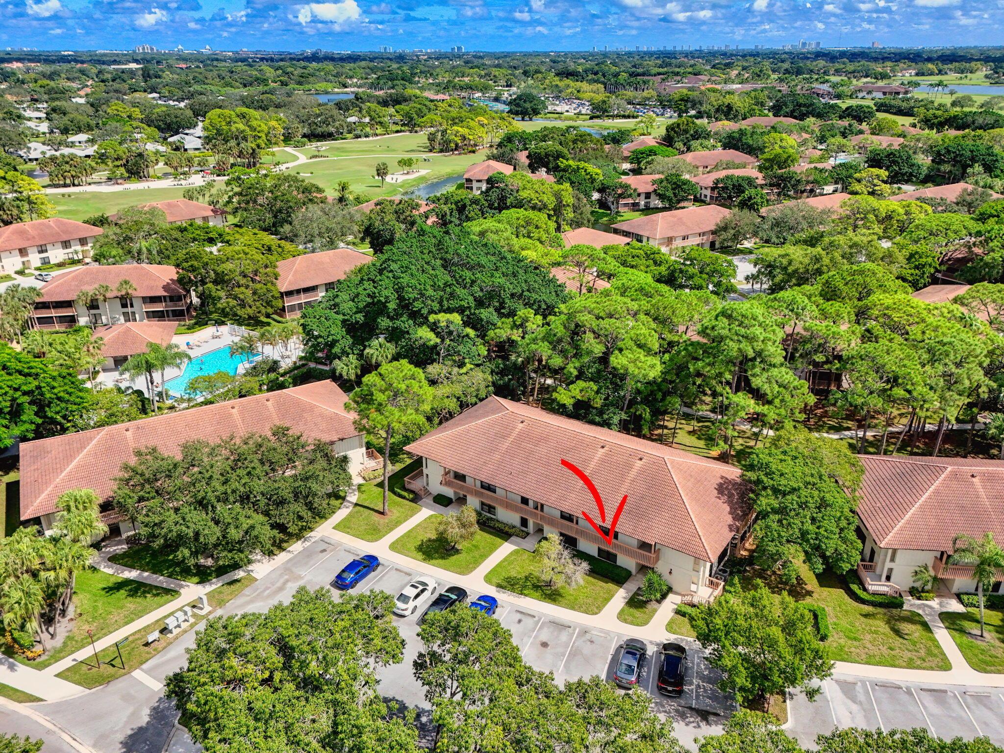 GOLF VILLAS CONDO - Residential