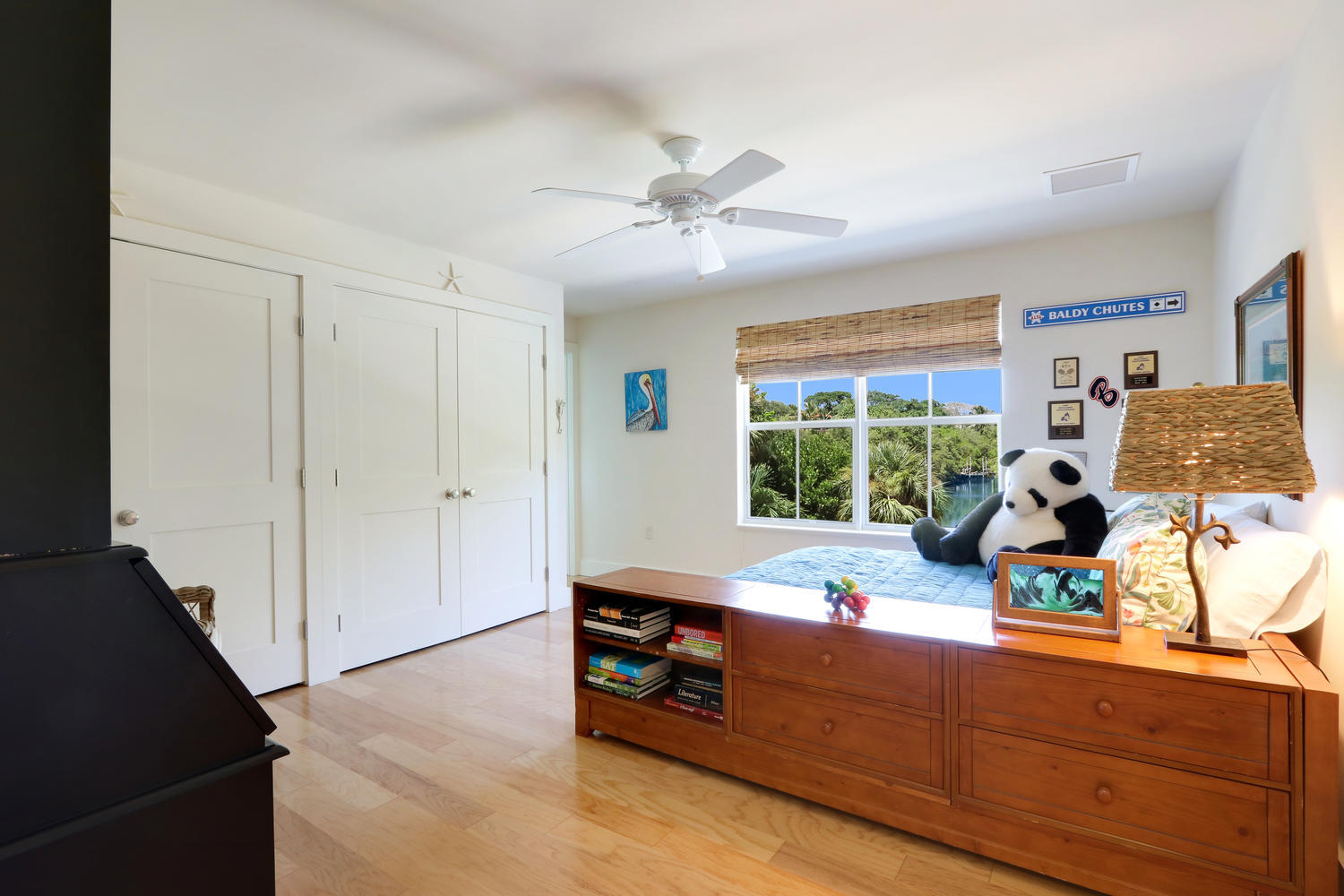 CAPTAINS KEY - Residential