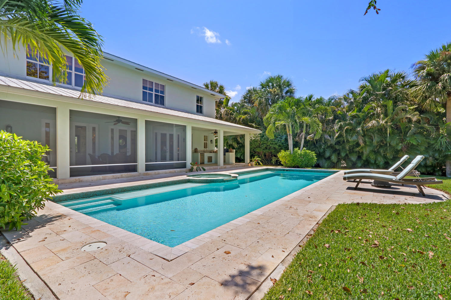 CAPTAINS KEY - Residential