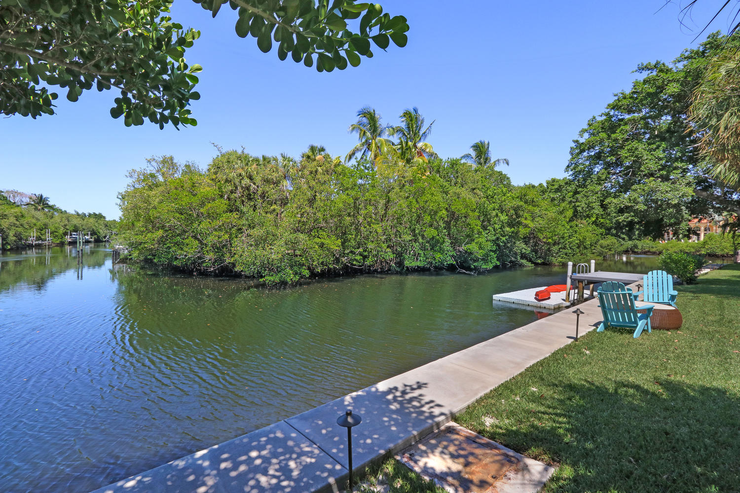 CAPTAINS KEY - Residential