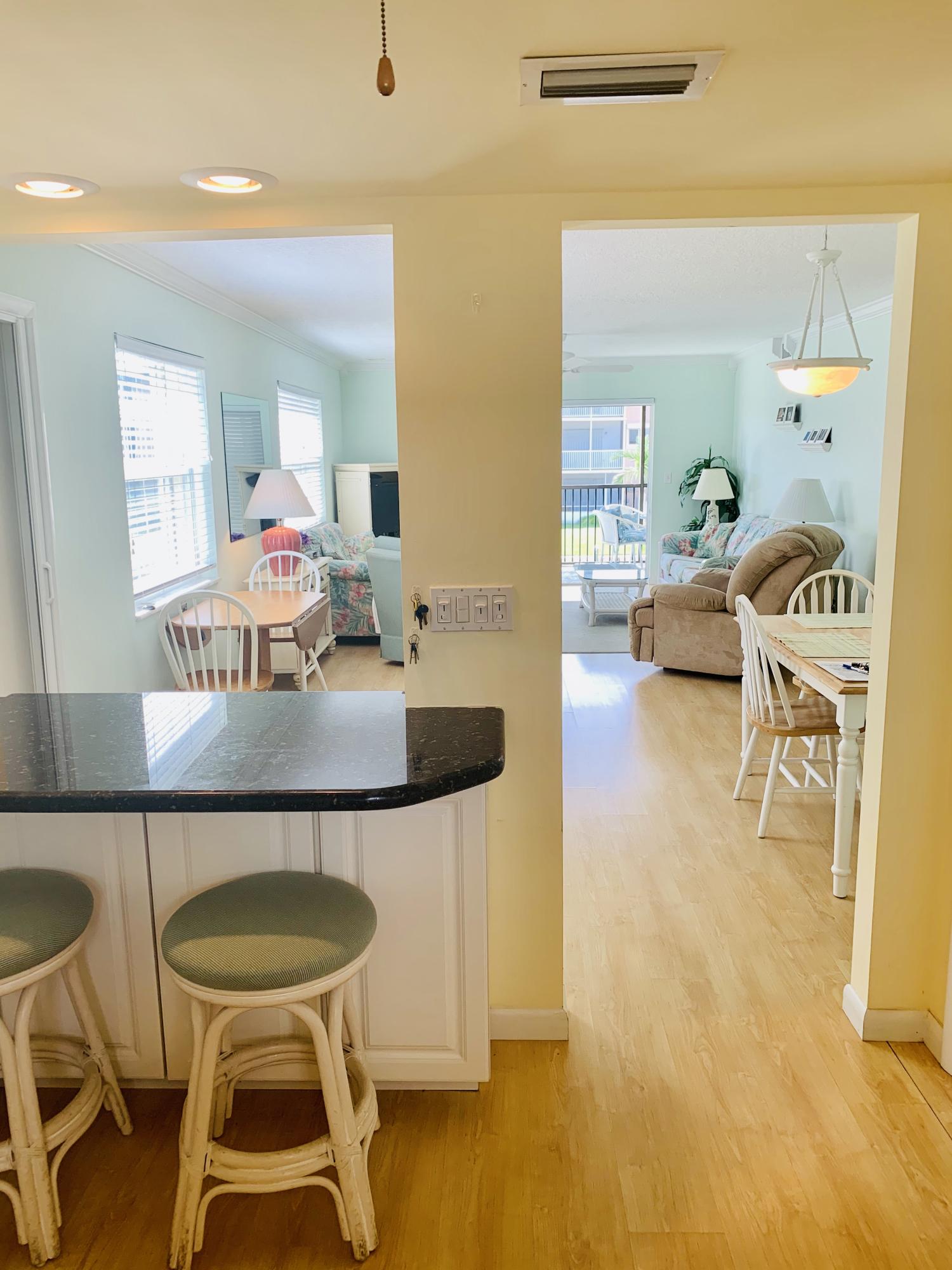 HAMPTON HOUSE CONDO - Residential Lease