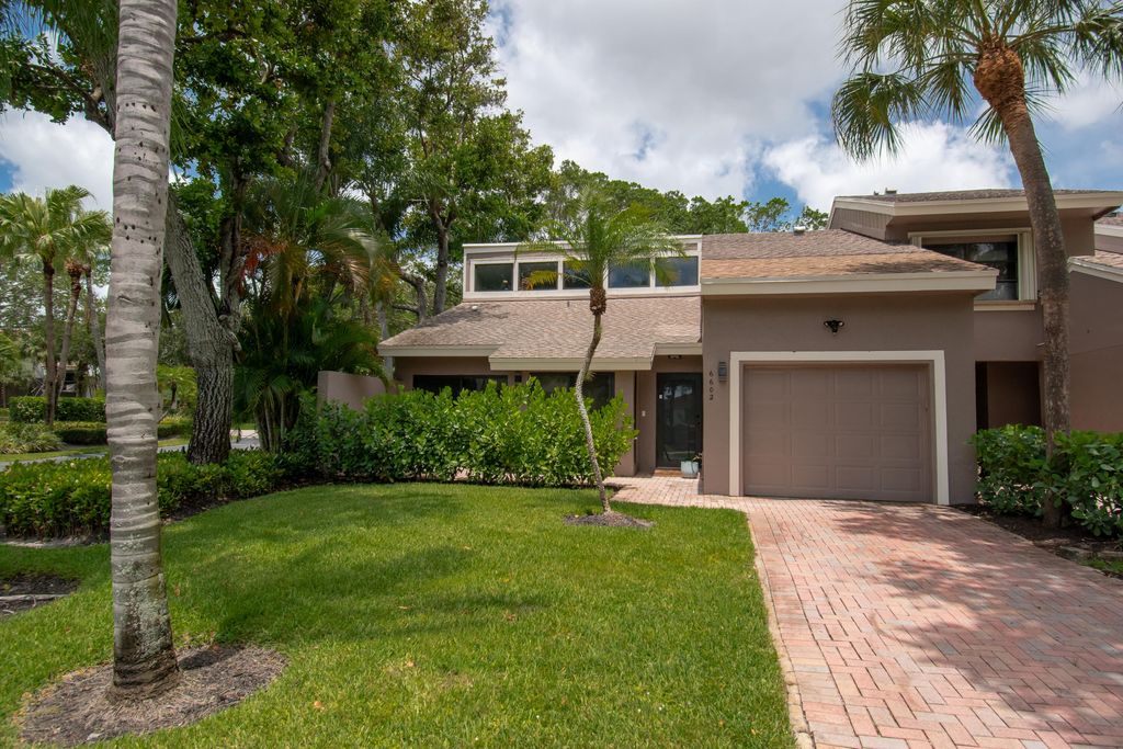 Photo of 6602 Thornhill Court, Boca Raton, FL 33433 (MLS # B26040089)