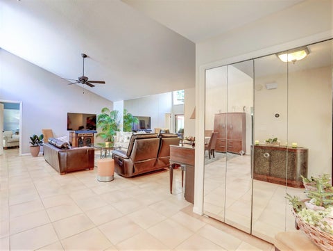 Tiny photo for 627 Hollows Circle, Deerfield Beach, FL 33442 (MLS # B26052774)