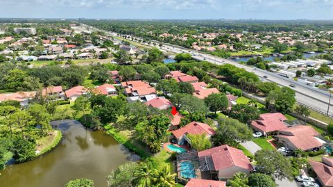 Tiny photo for 627 Hollows Circle, Deerfield Beach, FL 33442 (MLS # B26052774)