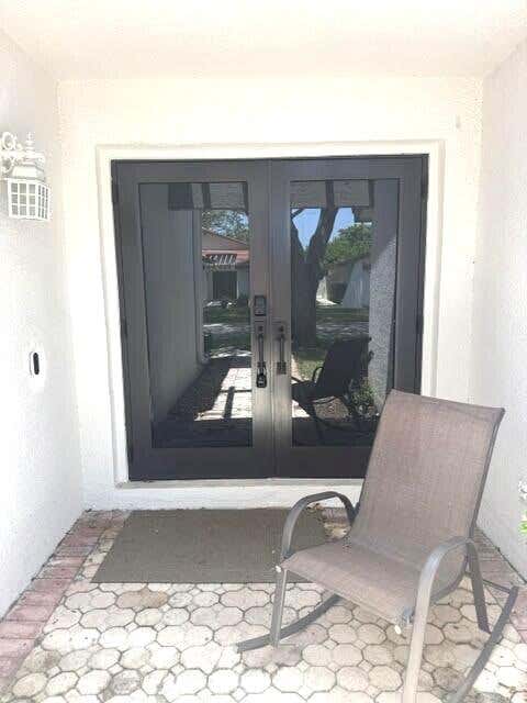 Tiny photo for 627 Hollows Circle, Deerfield Beach, FL 33442 (MLS # B26052774)
