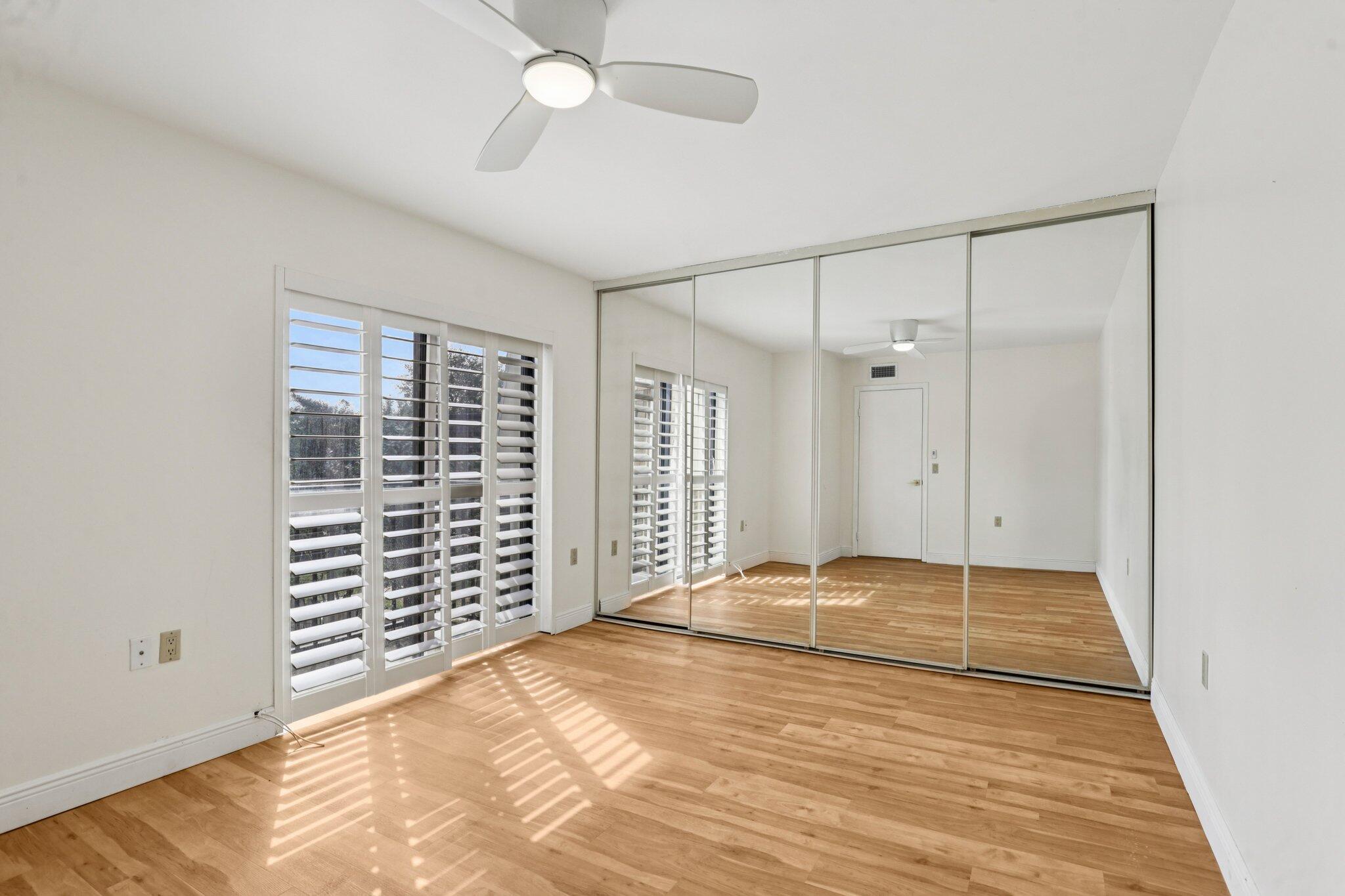 DELRAY OAKS WEST CONDO - Residential