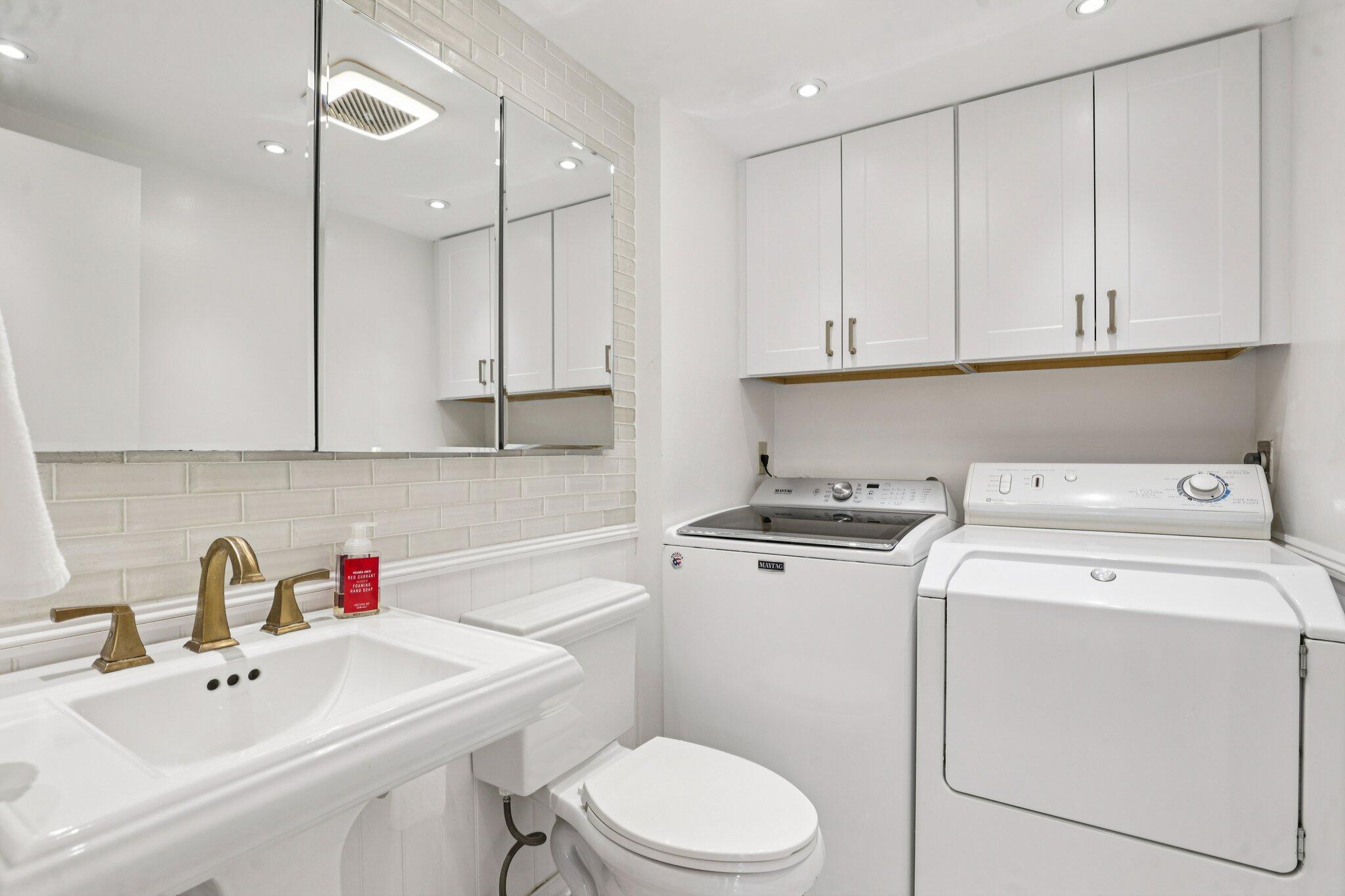 DELRAY OAKS WEST CONDO - Residential