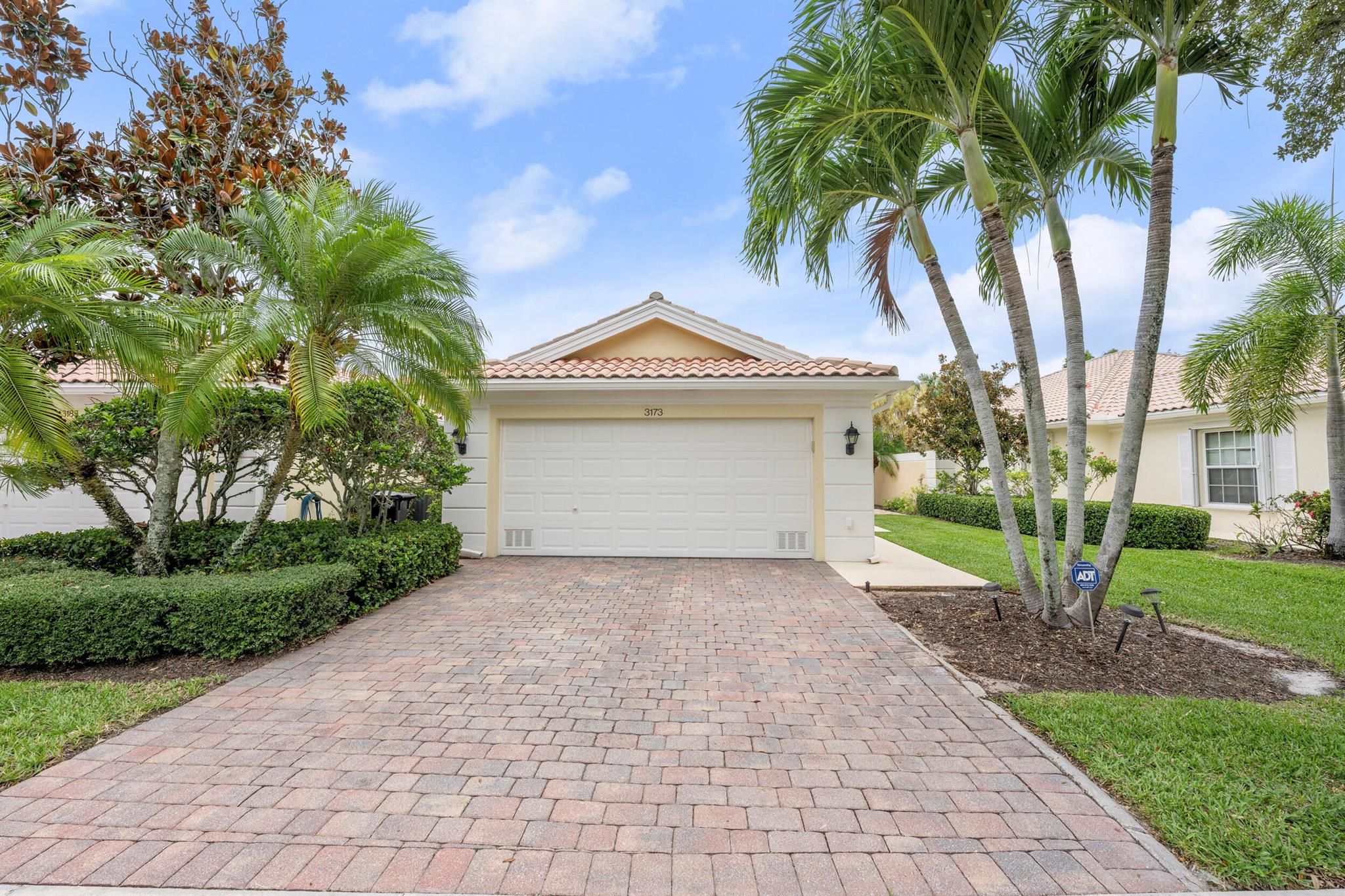 3173 Verdmont Lane, Wellington, FL, 33414/$425,000 1 3173 Verdmont Lane