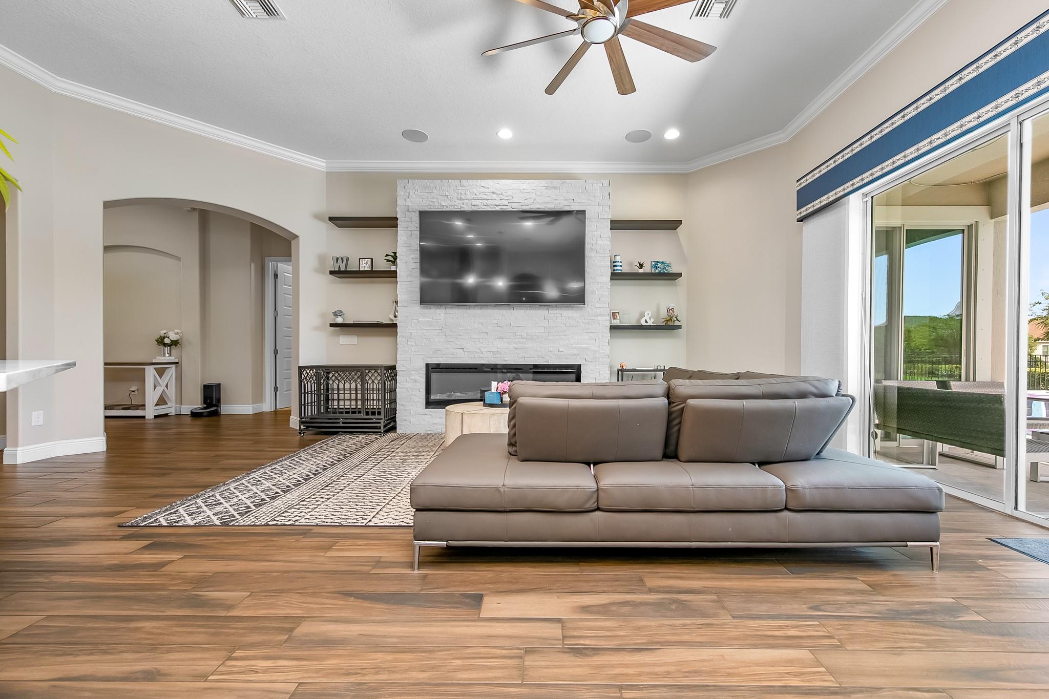 KERRINGTON AT ADDISON VIL - Residential